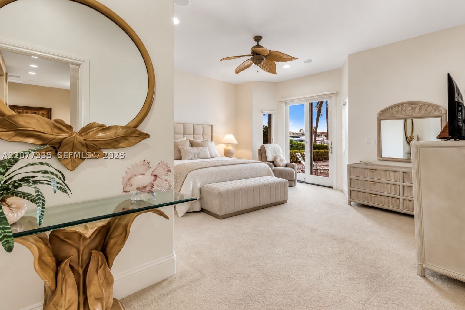 2820 NE 44th St Lighthouse Point, FL 33064