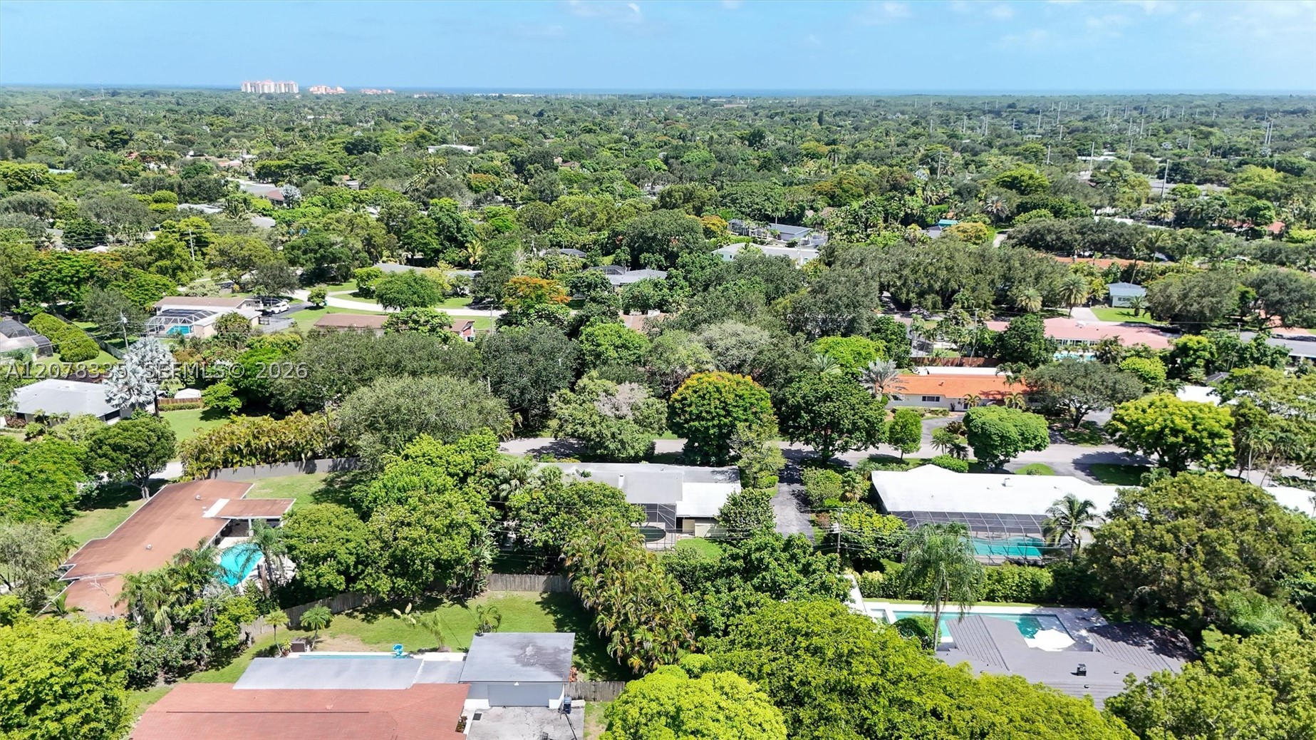 7765 SW 133rd Ter Pinecrest, FL 33156