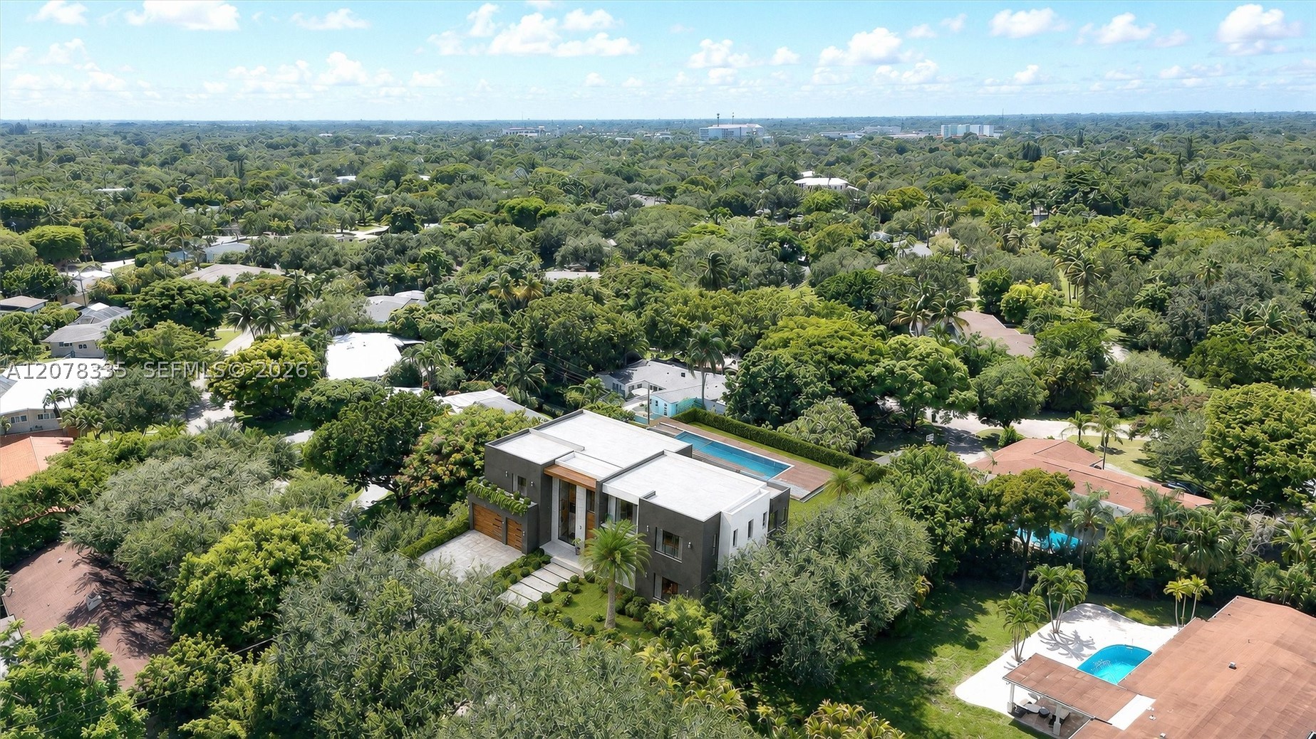7765 SW 133rd Ter Pinecrest, FL 33156
