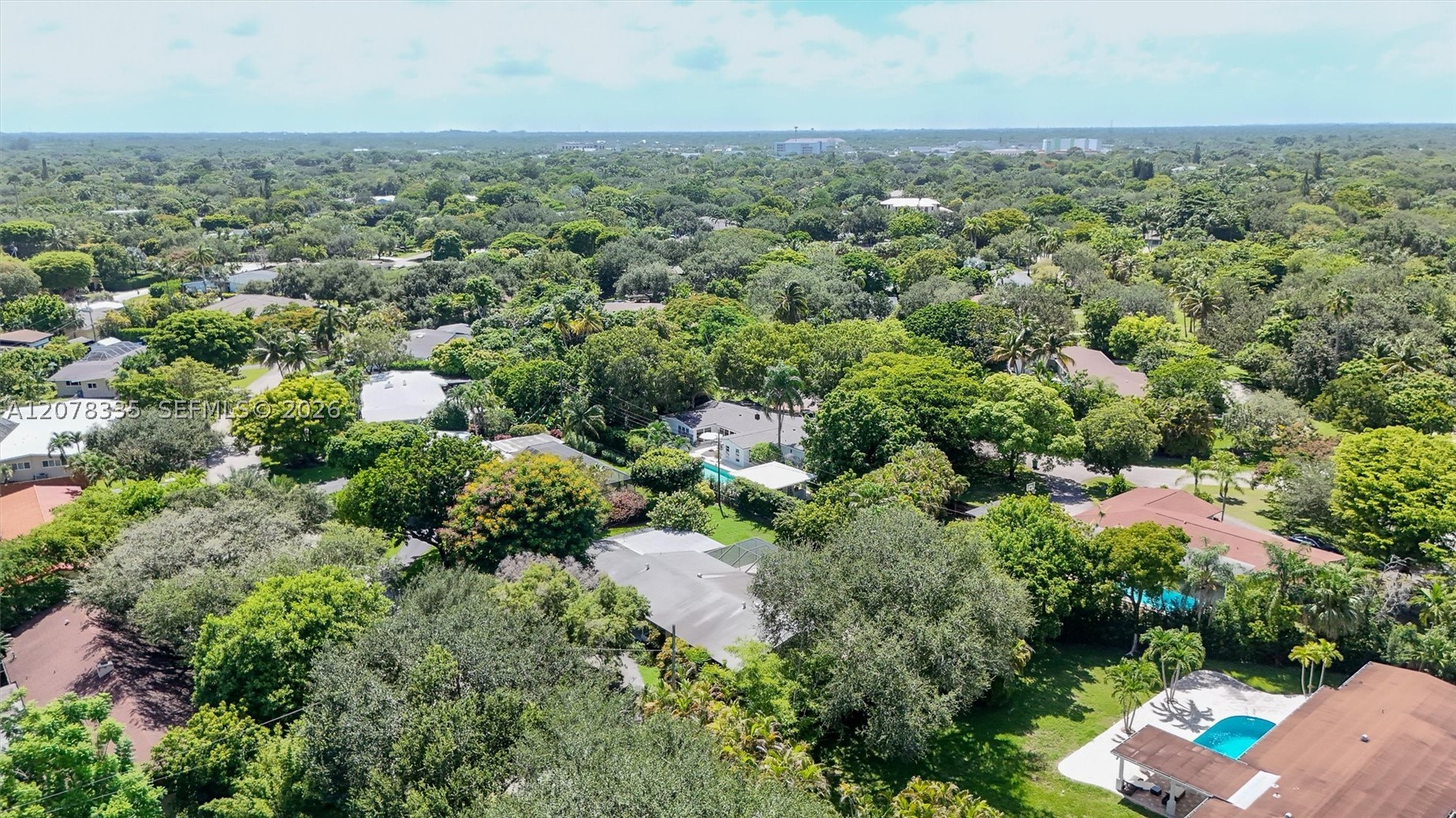7765 SW 133rd Ter Pinecrest, FL 33156