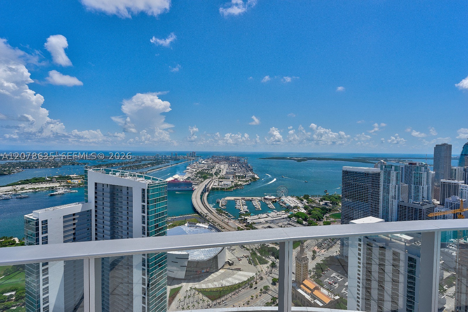image Paramount Miami Worldcenter11
