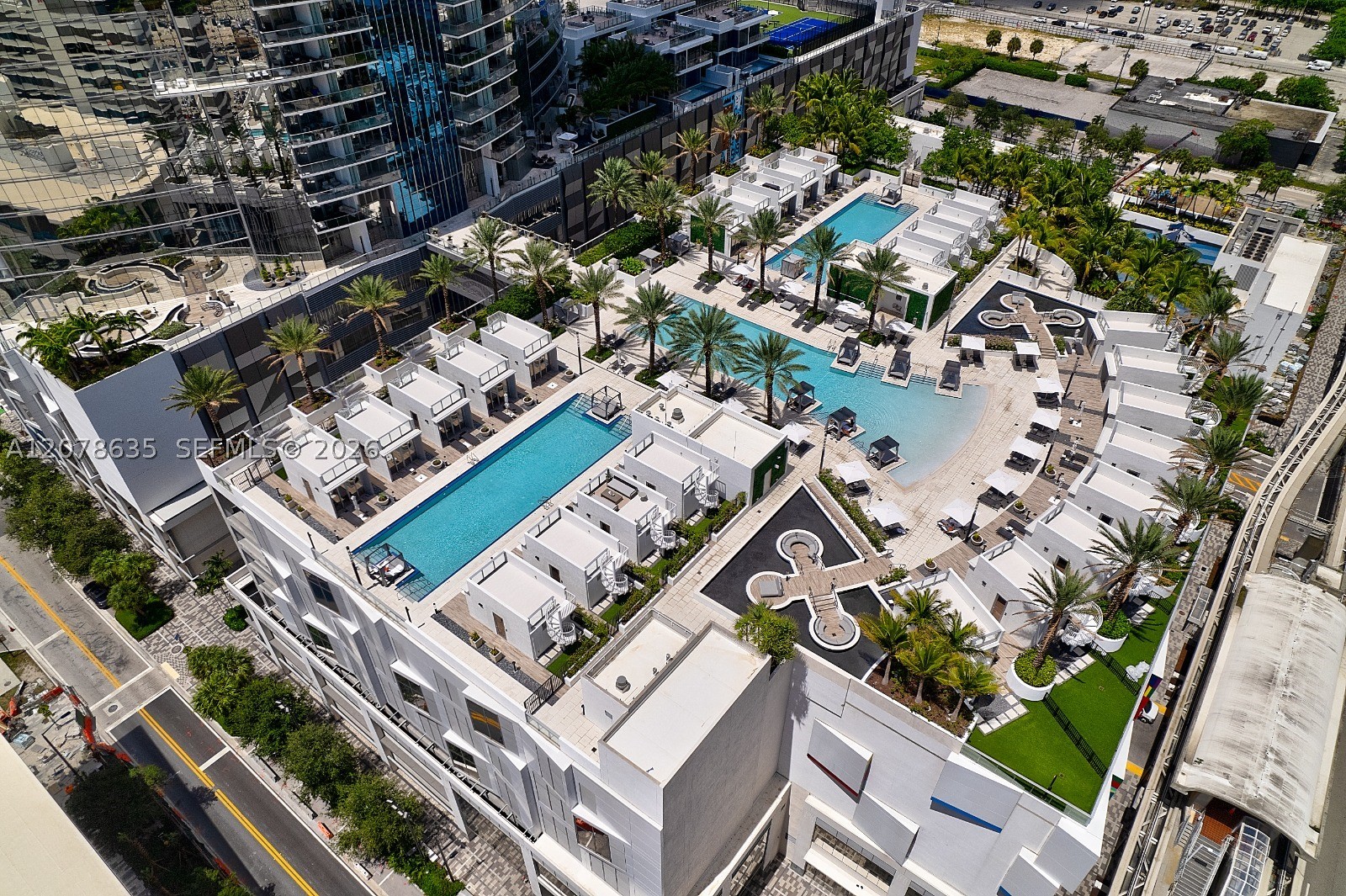 image Paramount Miami Worldcenter3