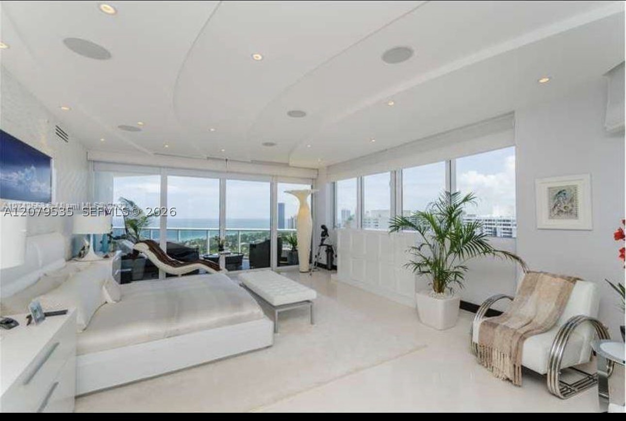 image One Island Place II16
