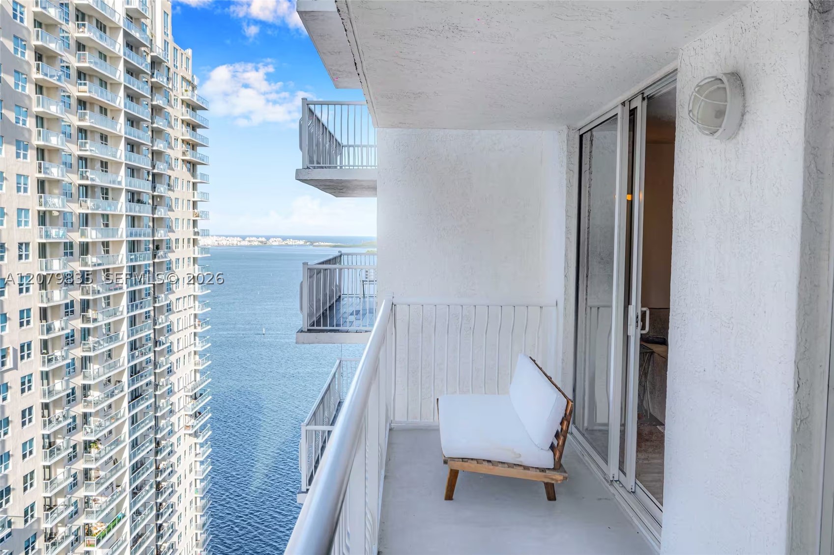 image The Club at Brickell Bay19