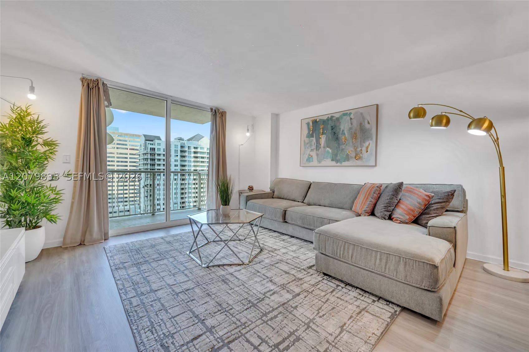 image The Club at Brickell Bay3