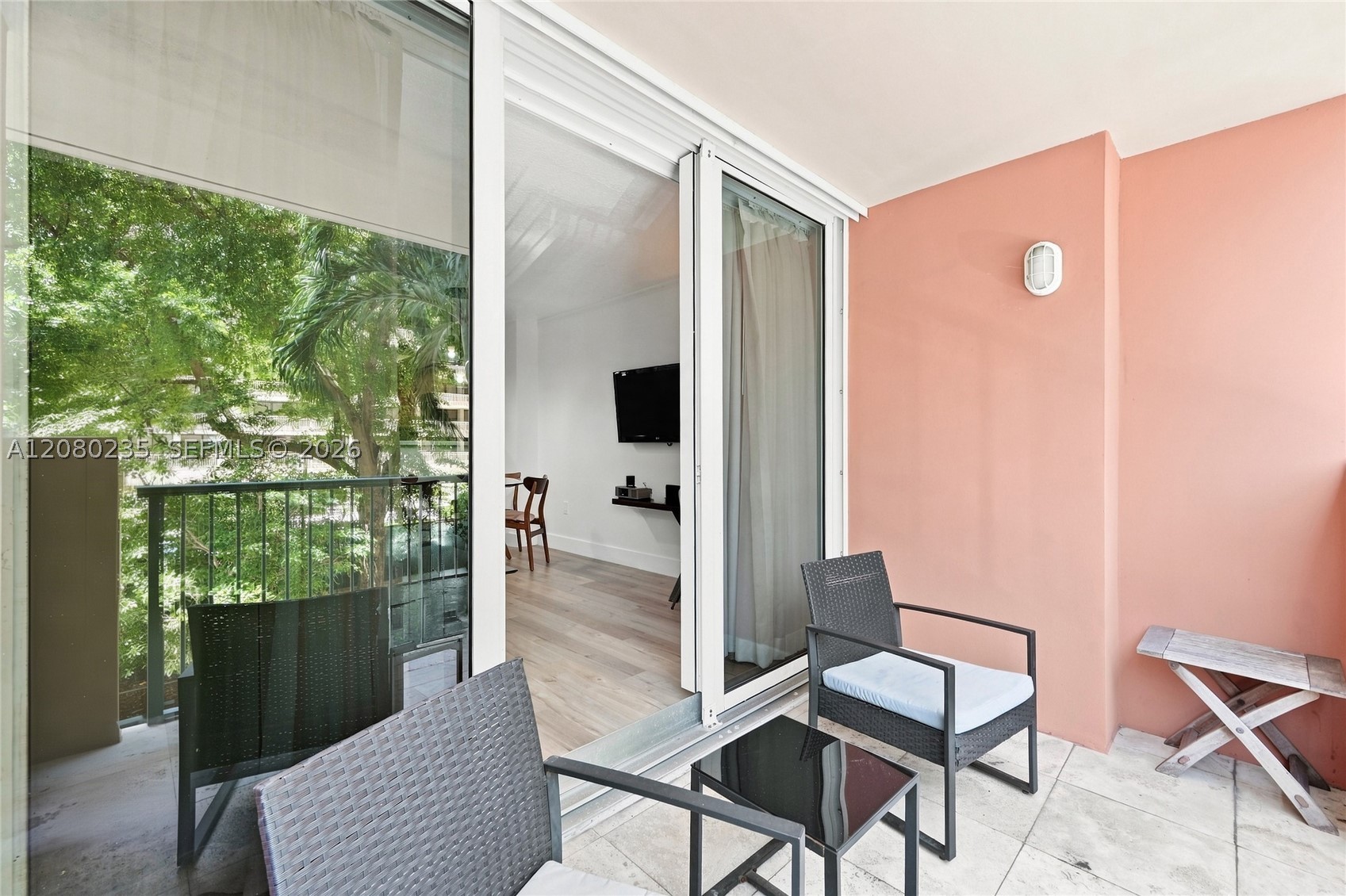 2951 S Bayshore Dr #305 Miami, FL 33133