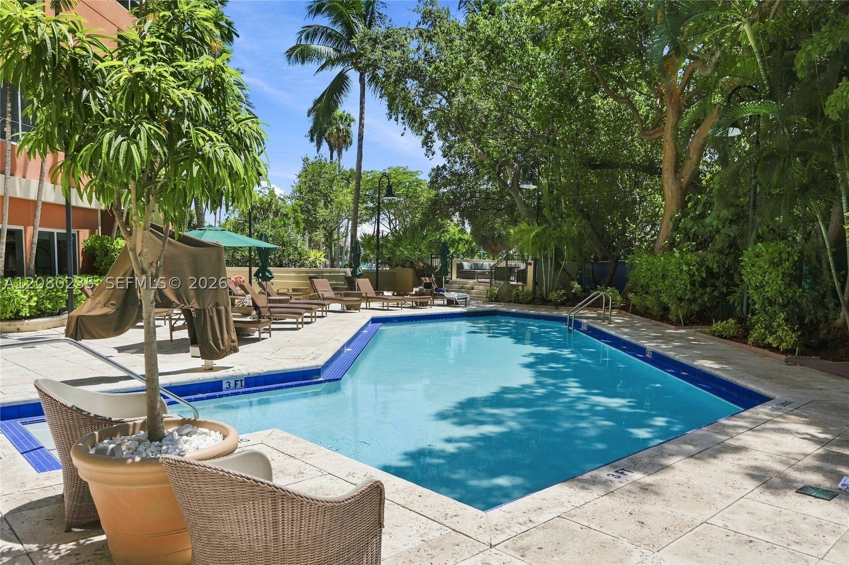 2951 S Bayshore Dr #305 Miami, FL 33133