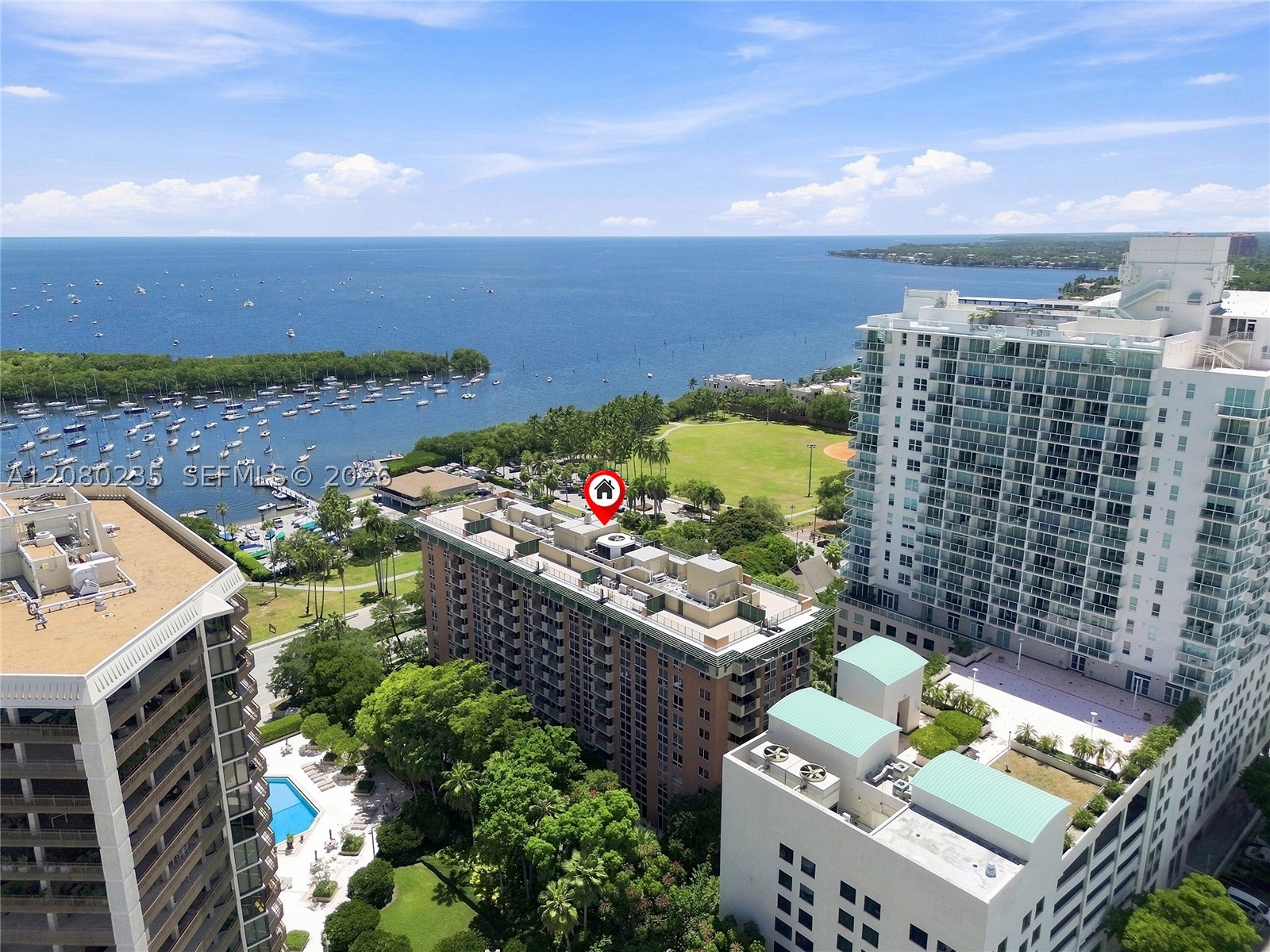 2951 S Bayshore Dr #305 Miami, FL 33133