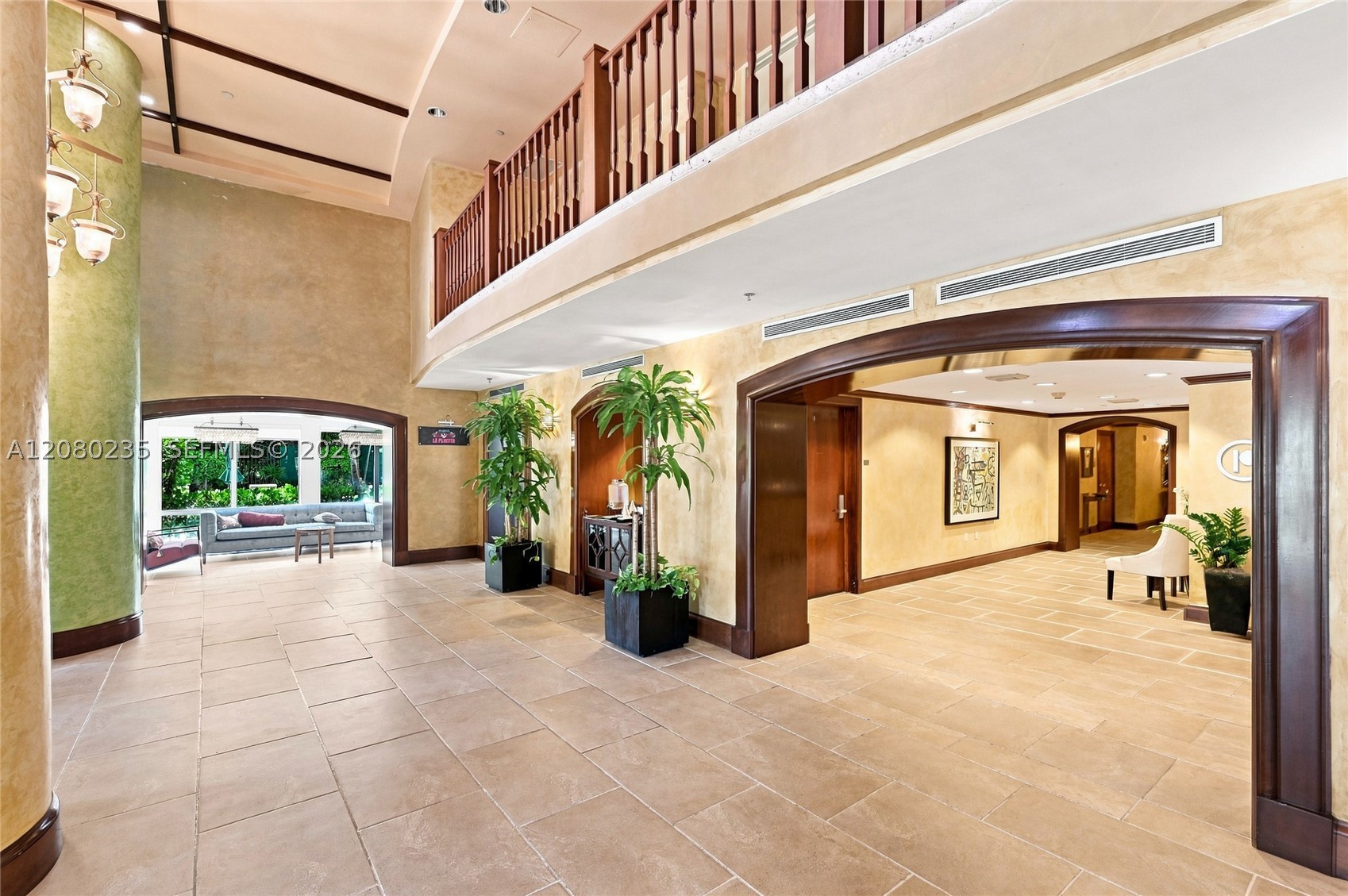 2951 S Bayshore Dr #305 Miami, FL 33133