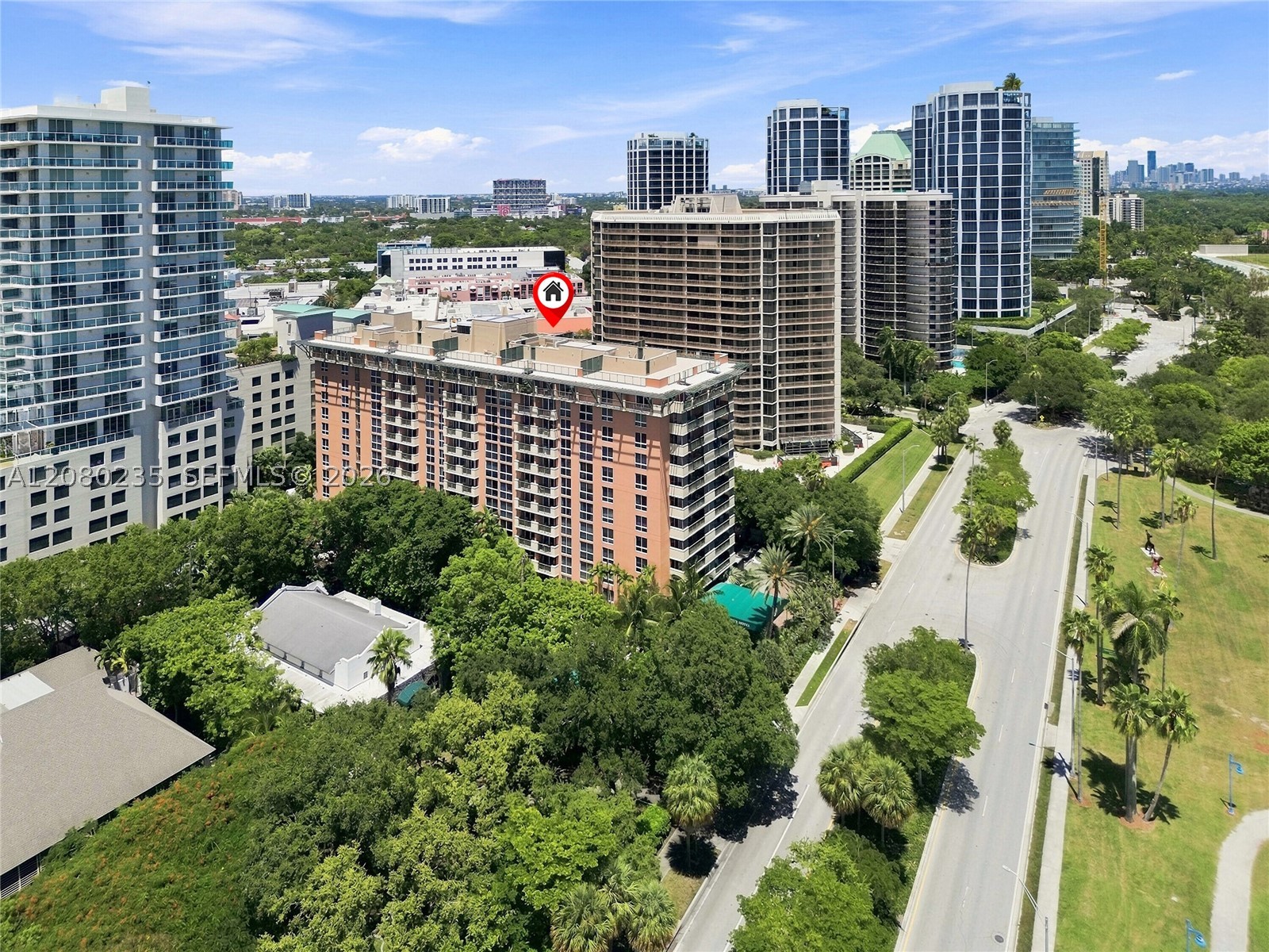 2951 S Bayshore Dr #305 Miami, FL 33133