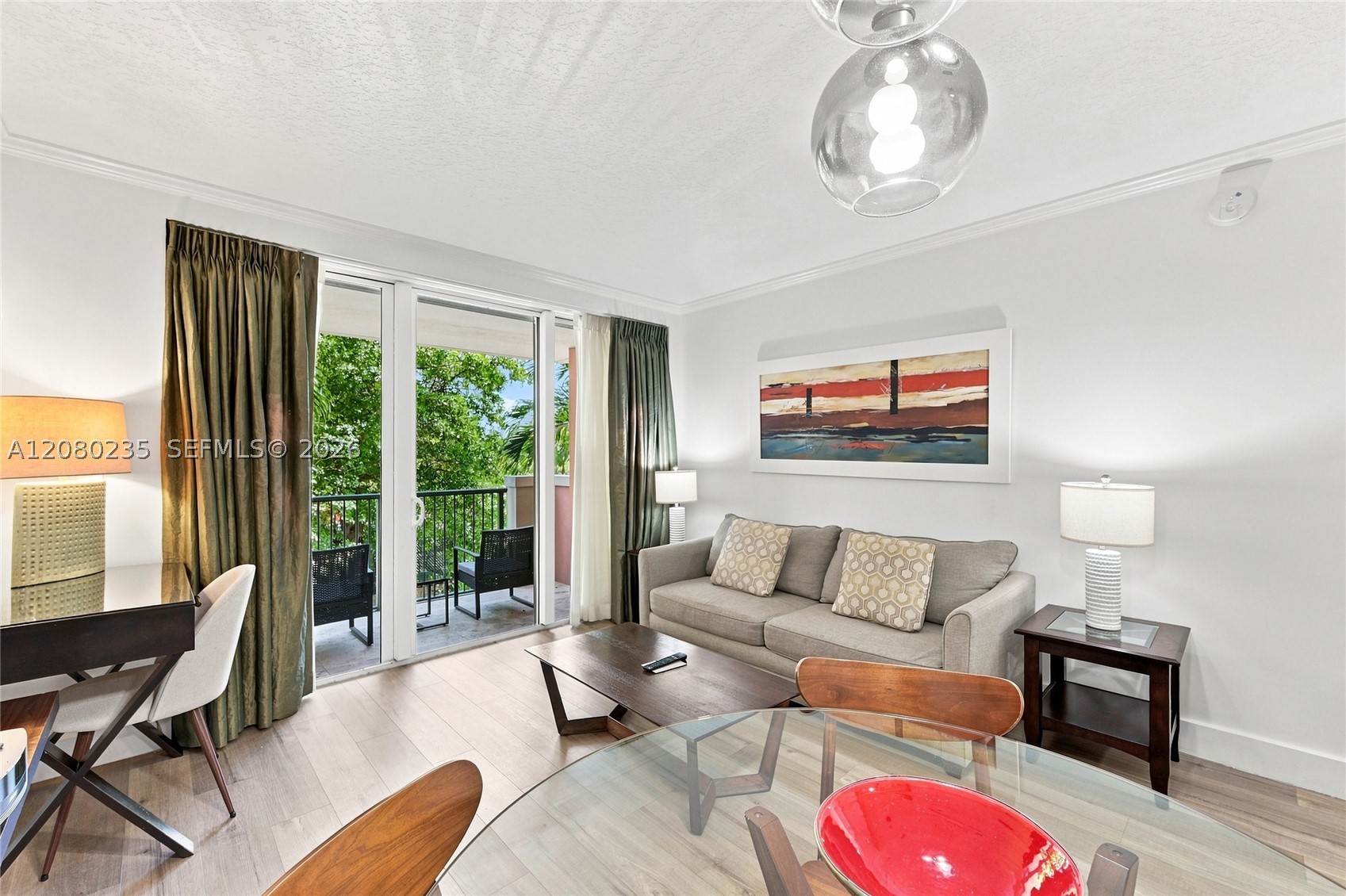 2951 S Bayshore Dr #305 Miami, FL 33133