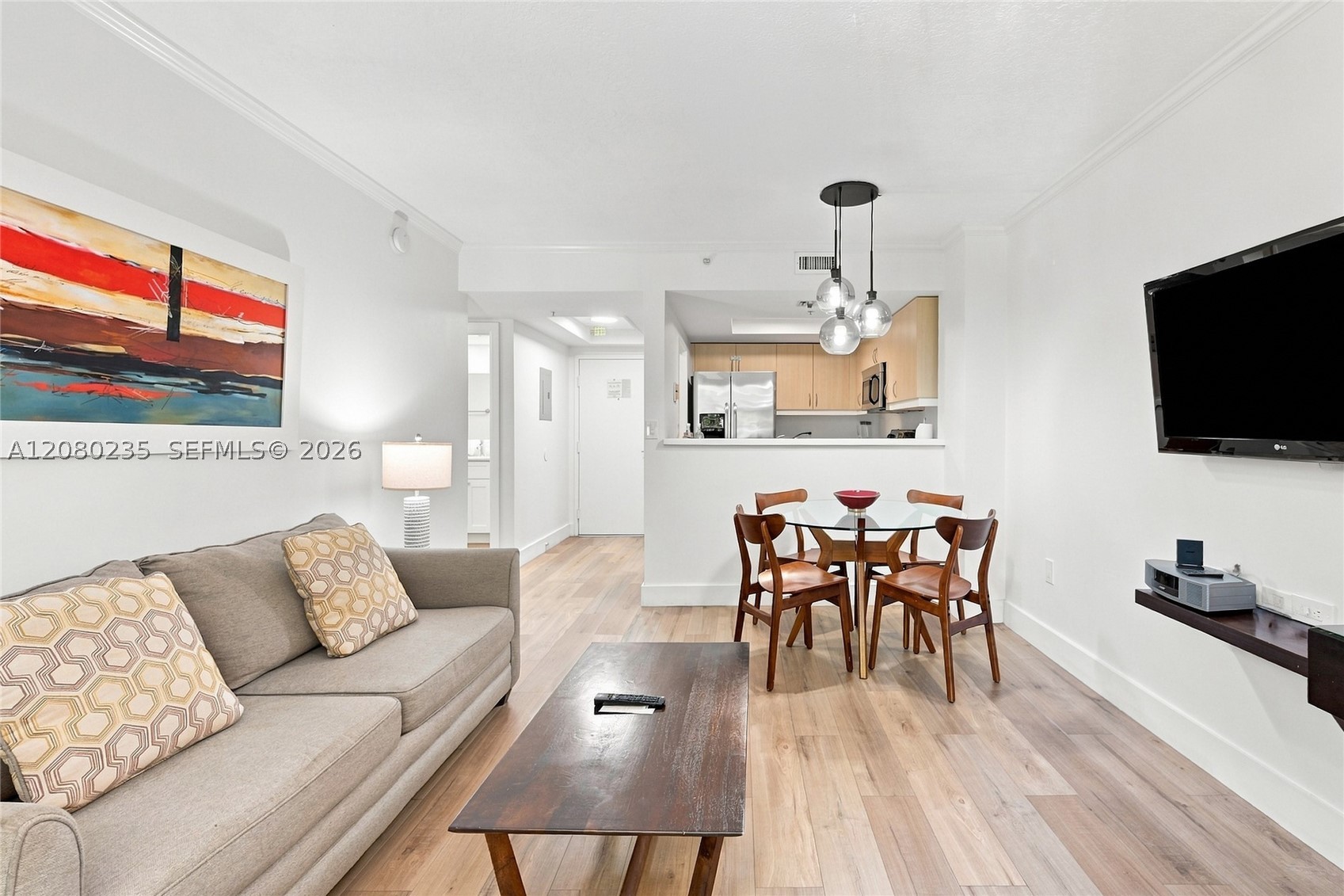 2951 S Bayshore Dr #305 Miami, FL 33133