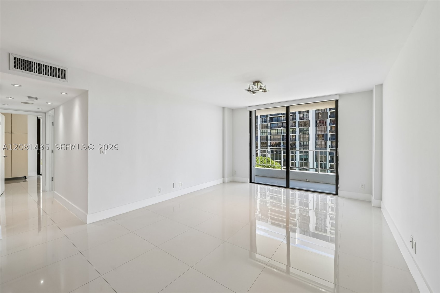 image Brickell Harbour11