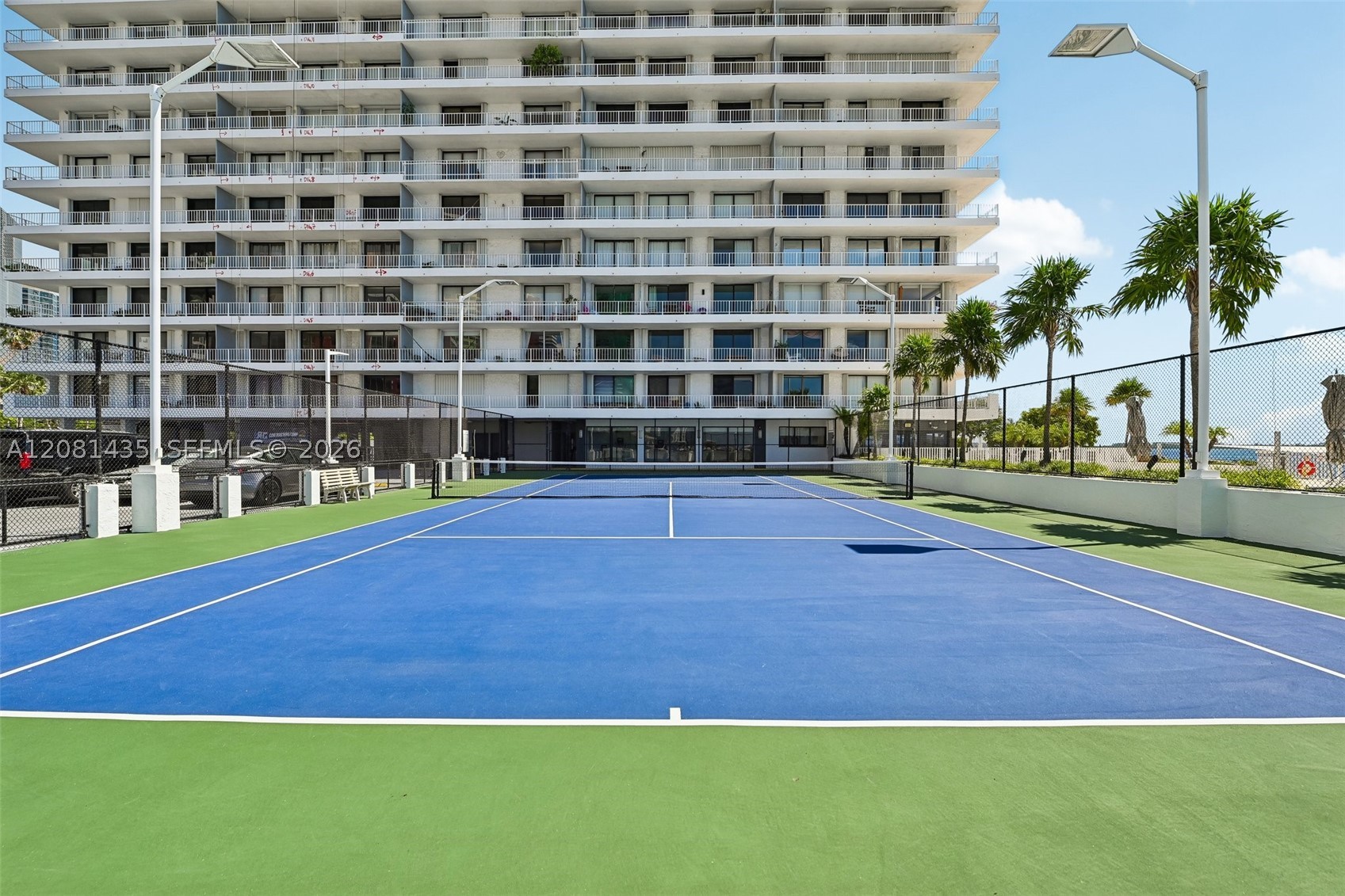 image Brickell Harbour41