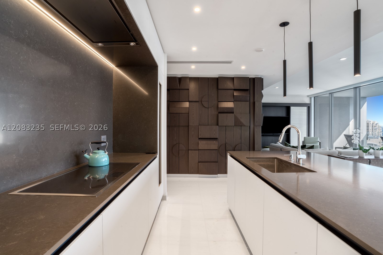 image Aston Martin Residences17