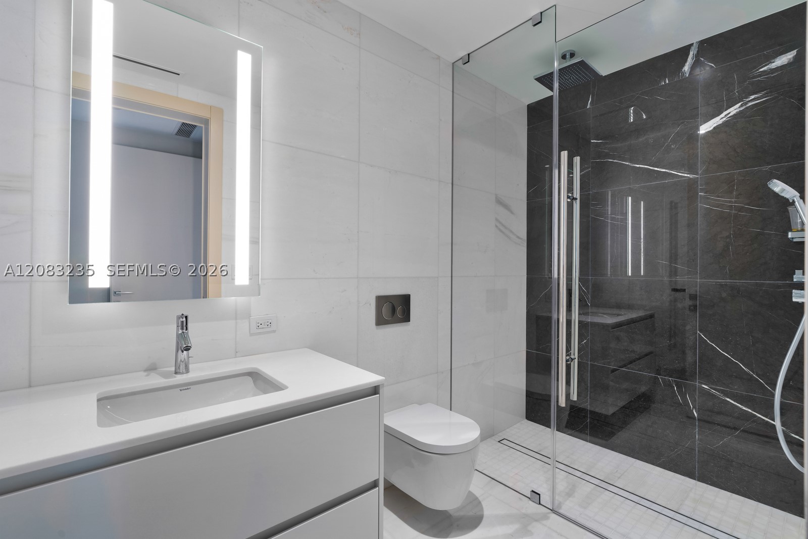image Aston Martin Residences29
