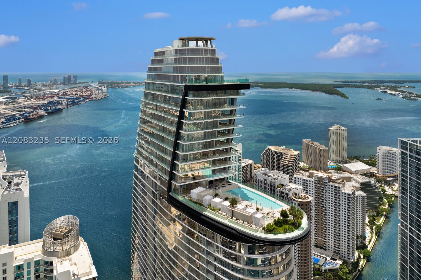 image Aston Martin Residences3