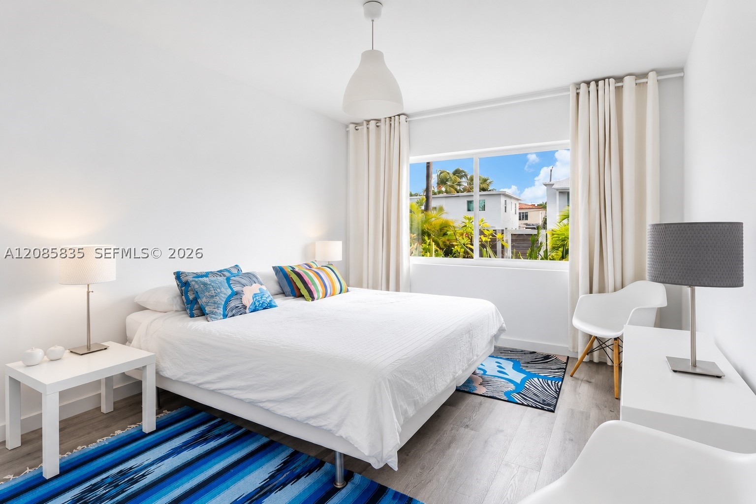 661 86th St Miami Beach, FL 33141