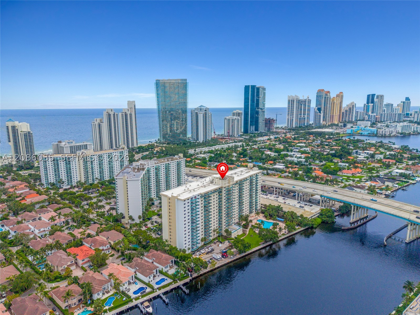 19390 Collins Ave #1520