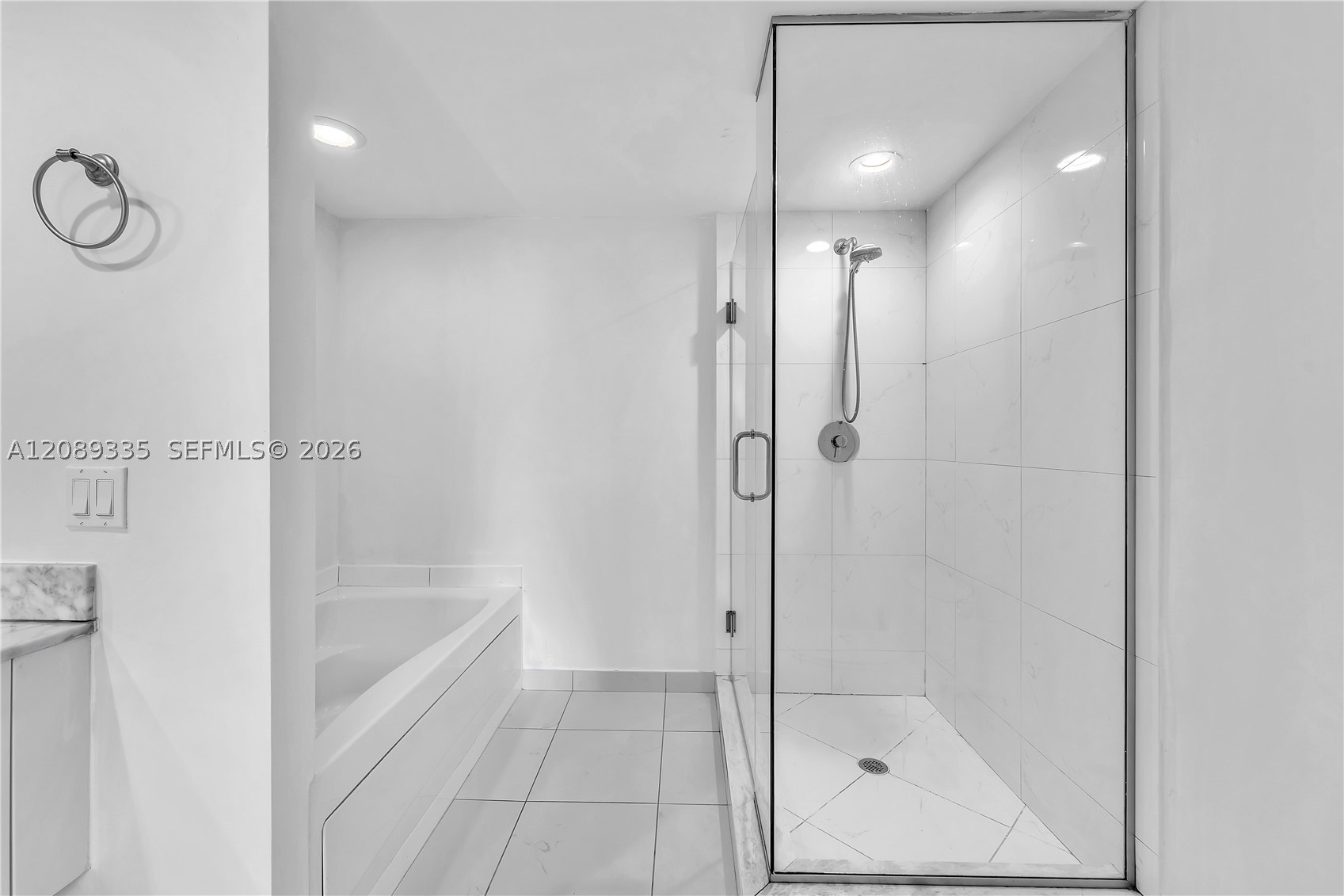 image 500 Brickell East16