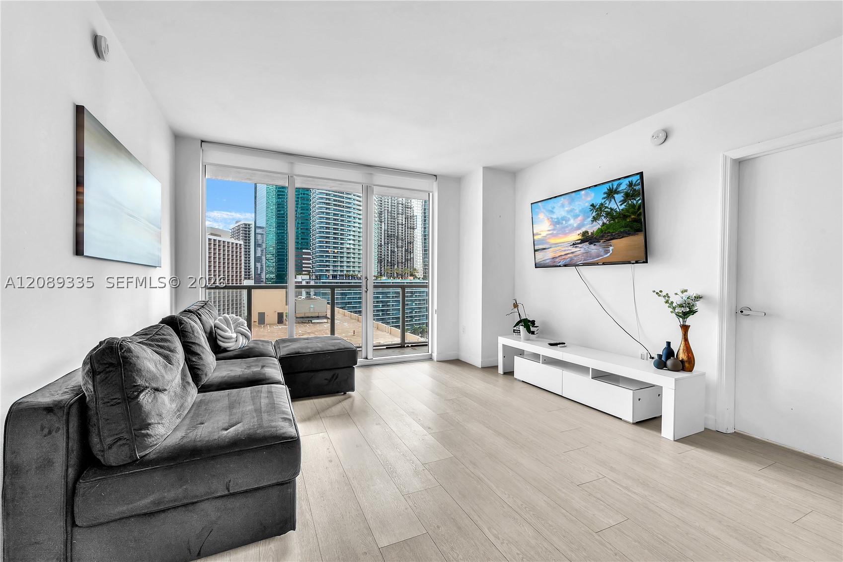 image 500 Brickell East1