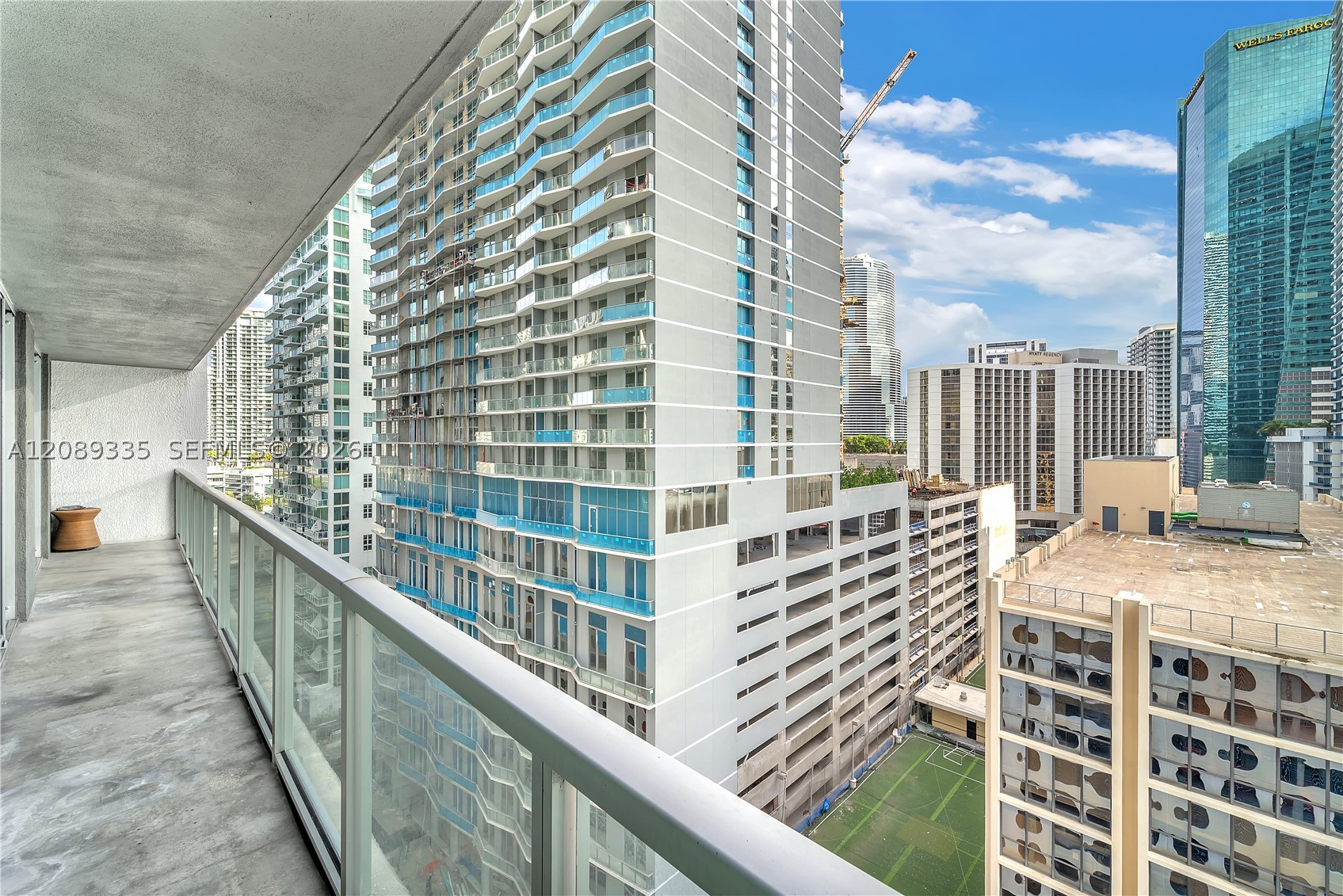 image 500 Brickell East25
