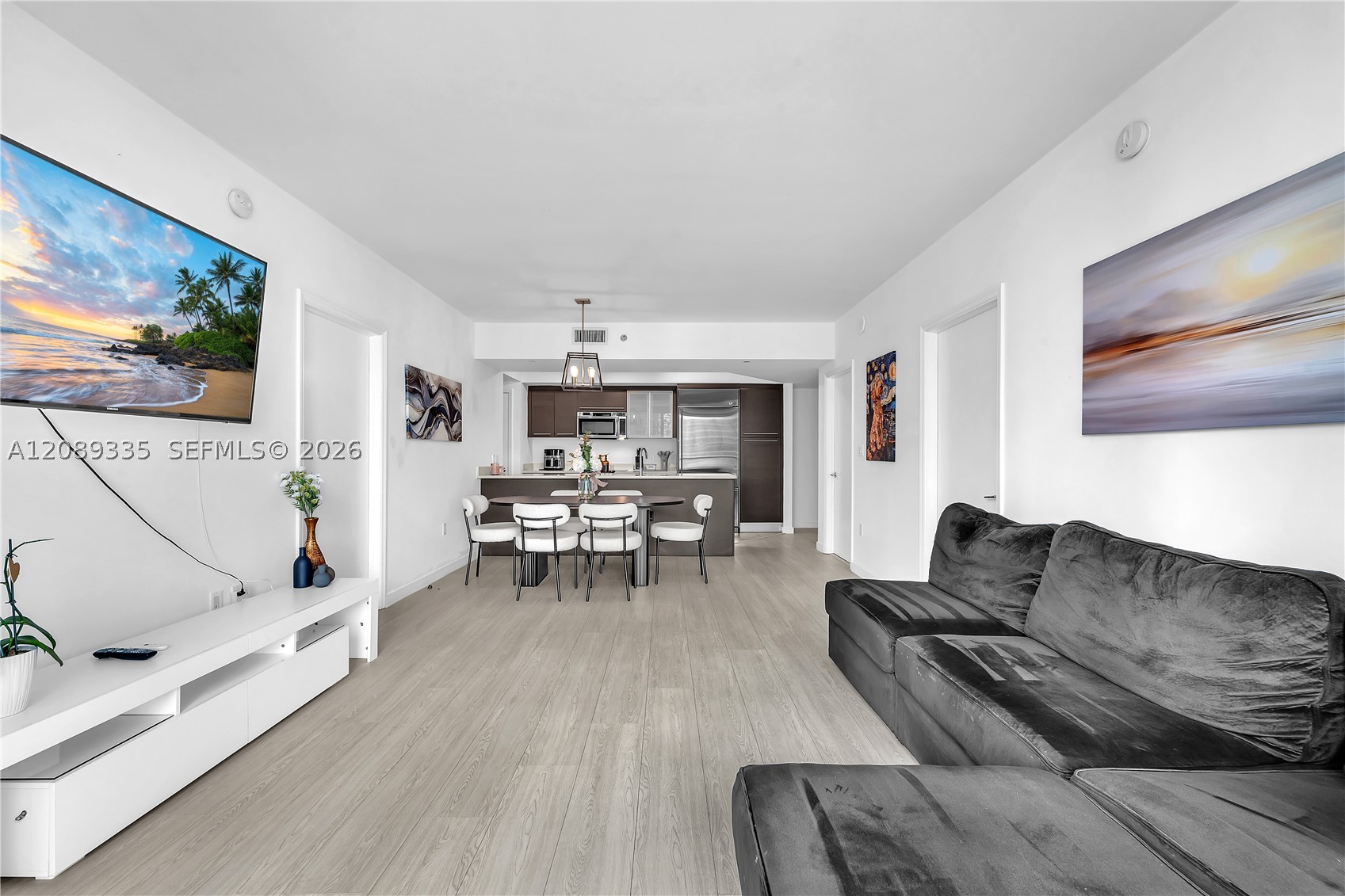 image 500 Brickell East4