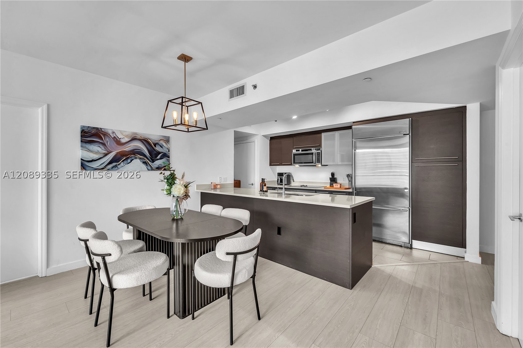 image 500 Brickell East7