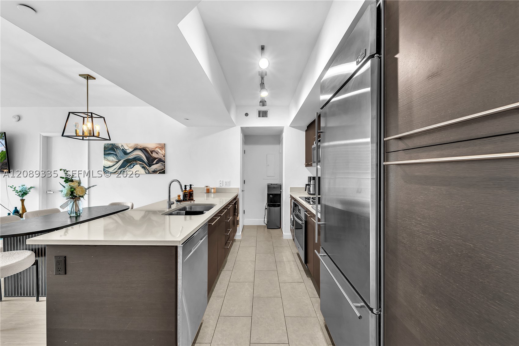 image 500 Brickell East8