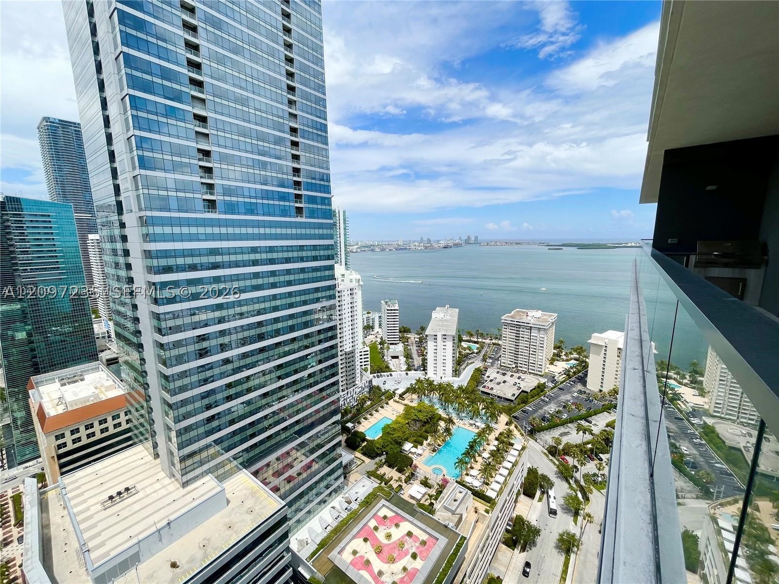 1451 Brickell Ave #4204