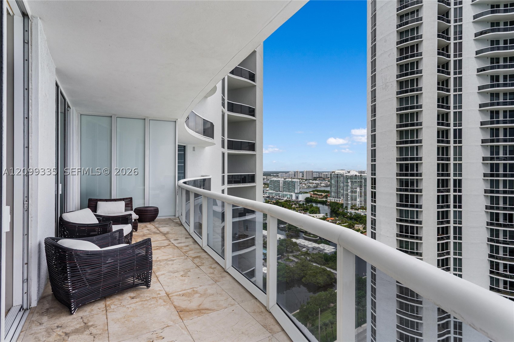 image Trump Tower II27