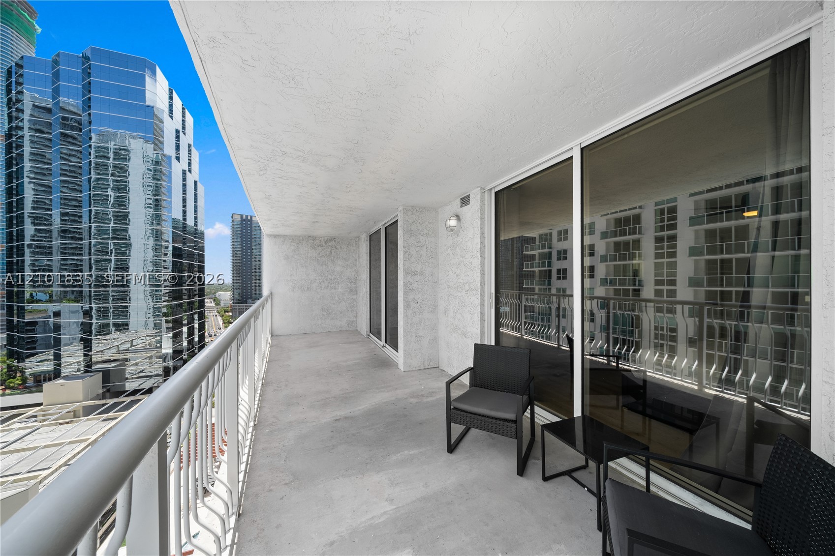 image The Club at Brickell Bay27