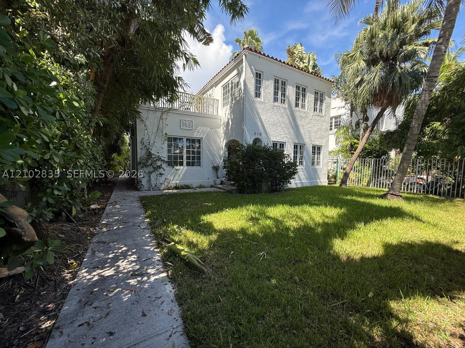 912 Euclid Ave Miami Beach, FL 33139