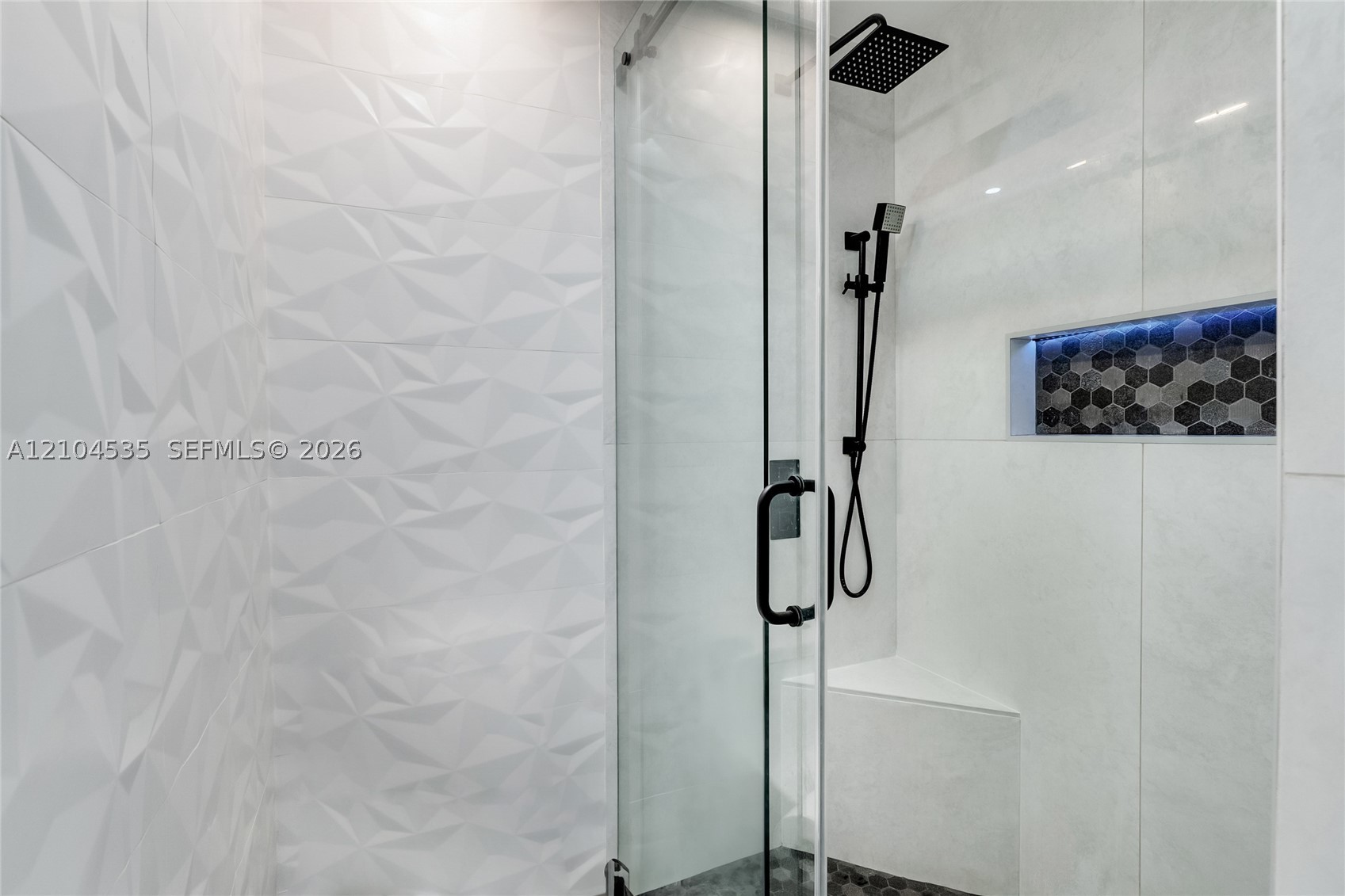 21244 Harbor Way #211-21 Aventura, FL 33180