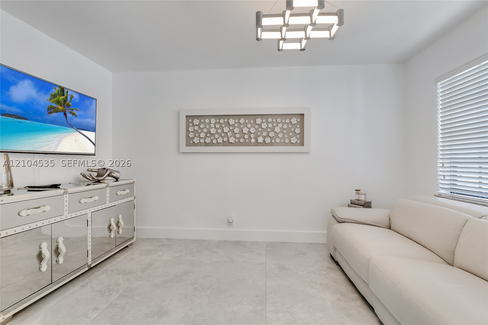 21244 Harbor Way #211-21 Aventura, FL 33180