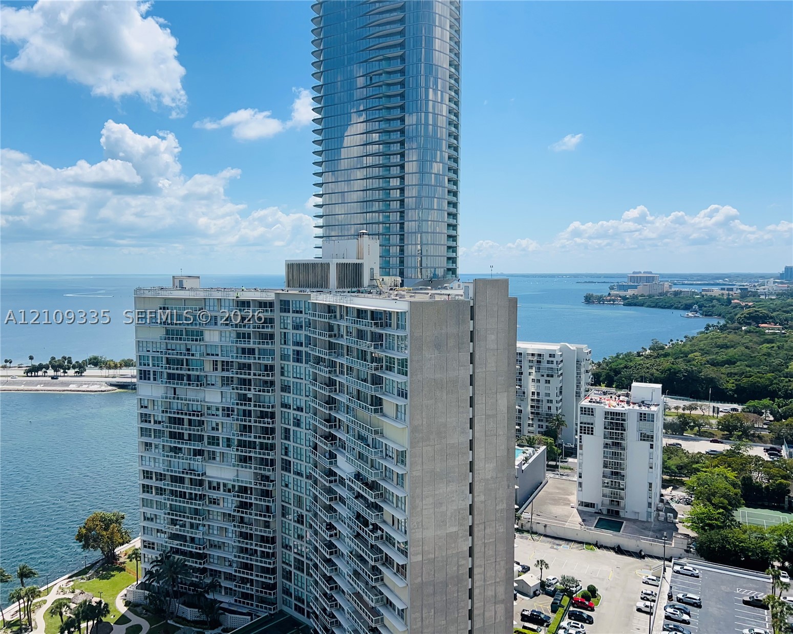 2333 Brickell Ave #2614 Miami, FL 33129