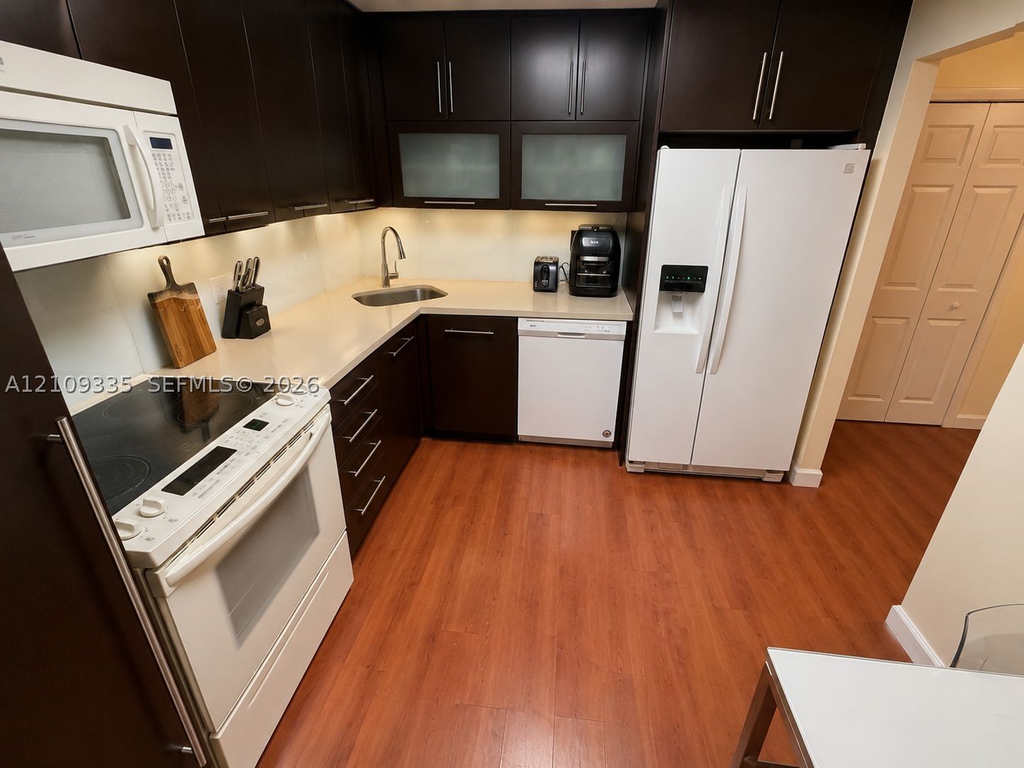 2333 Brickell Ave #2614 Miami, FL 33129
