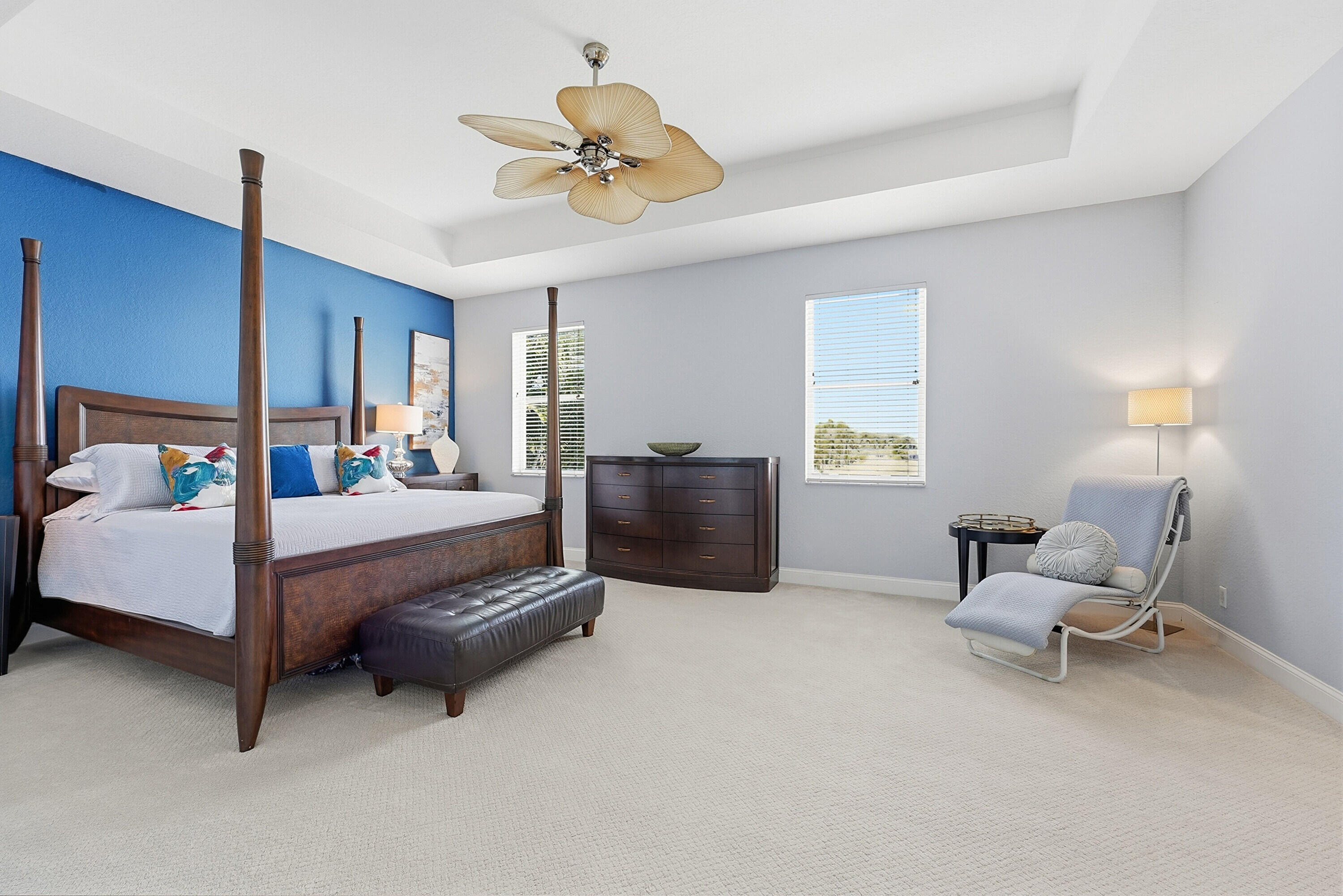 1332 Beacon Wellington, FL 33414