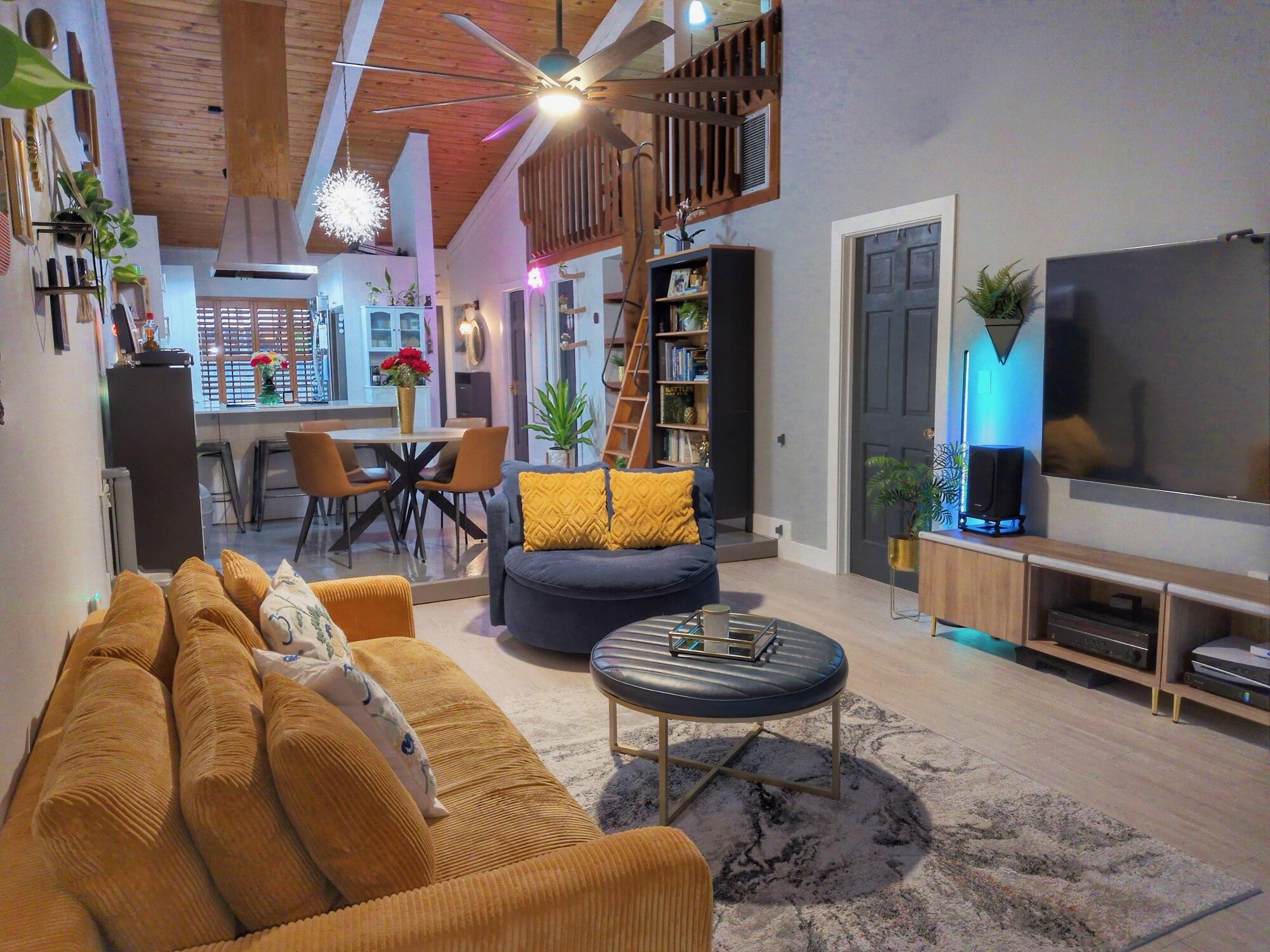 10180 E Cypress #10180 Pembroke Pines, FL 33026