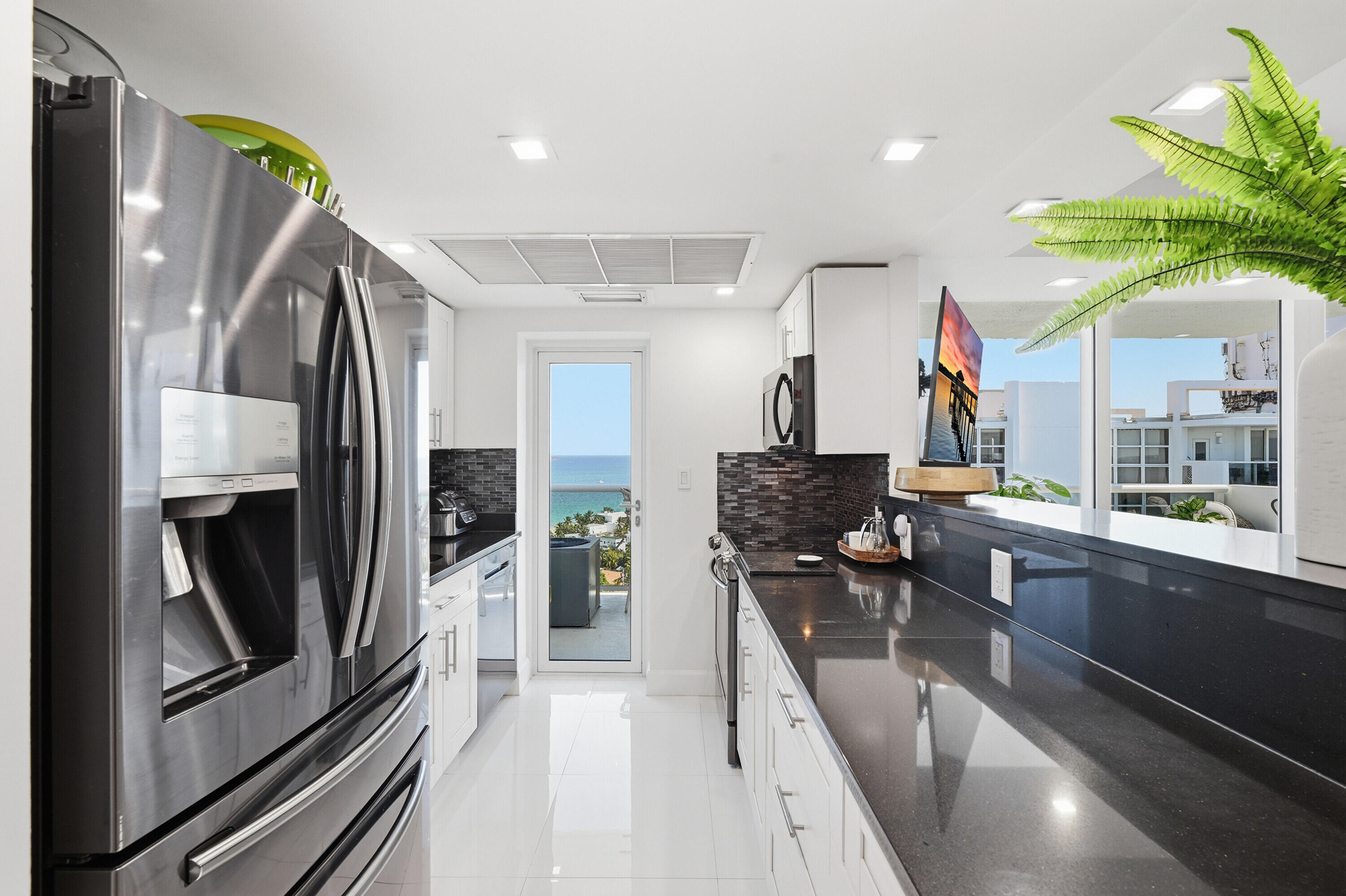 2715 N Ocean #Penthouse D Fort Lauderdale, FL 33308