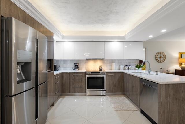 2900 NE 14th St #311 Pompano Beach, FL 33062