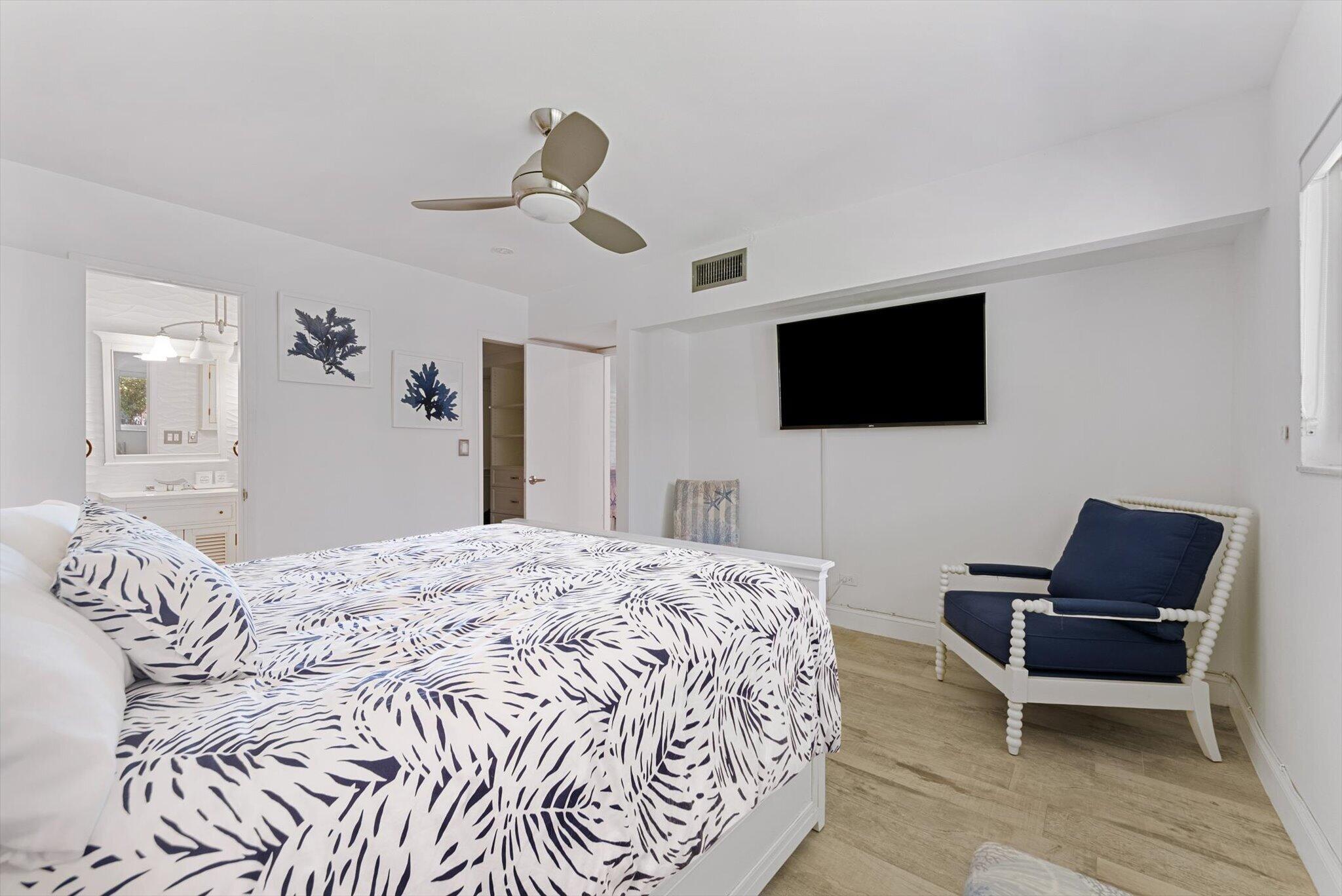 1199 Hillsboro Mile Pompano Beach, FL 33062