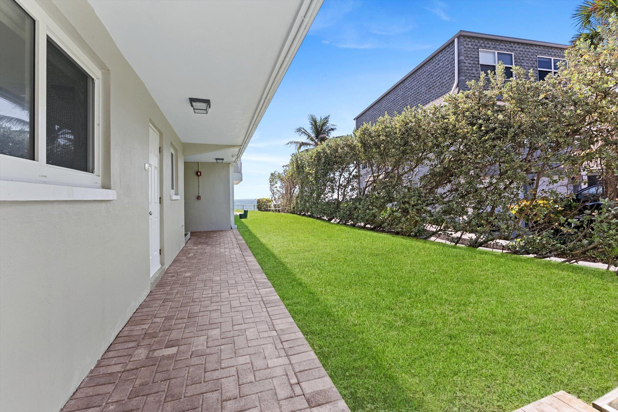 1199 Hillsboro Mile Pompano Beach, FL 33062