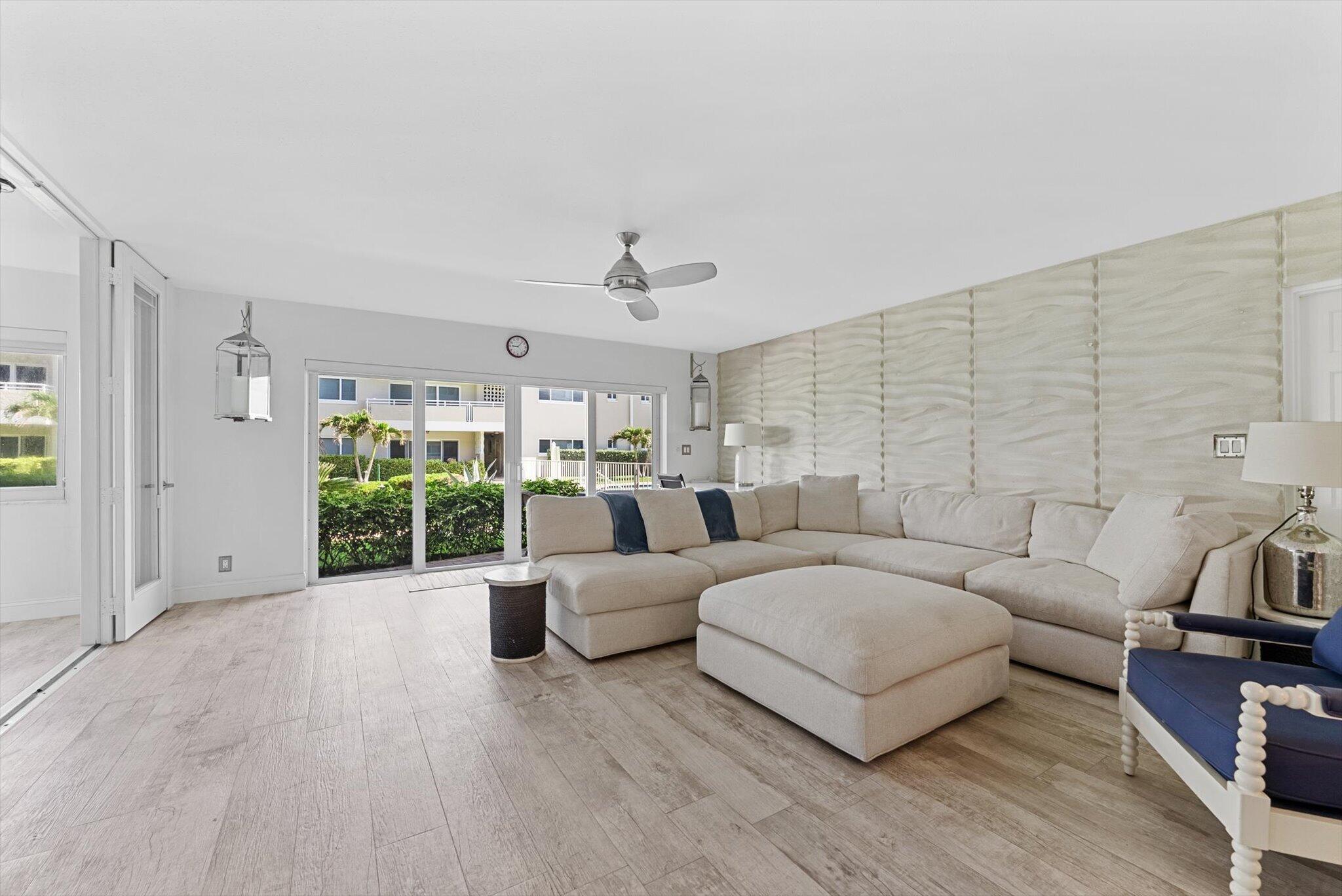 1199 Hillsboro Mile Pompano Beach, FL 33062