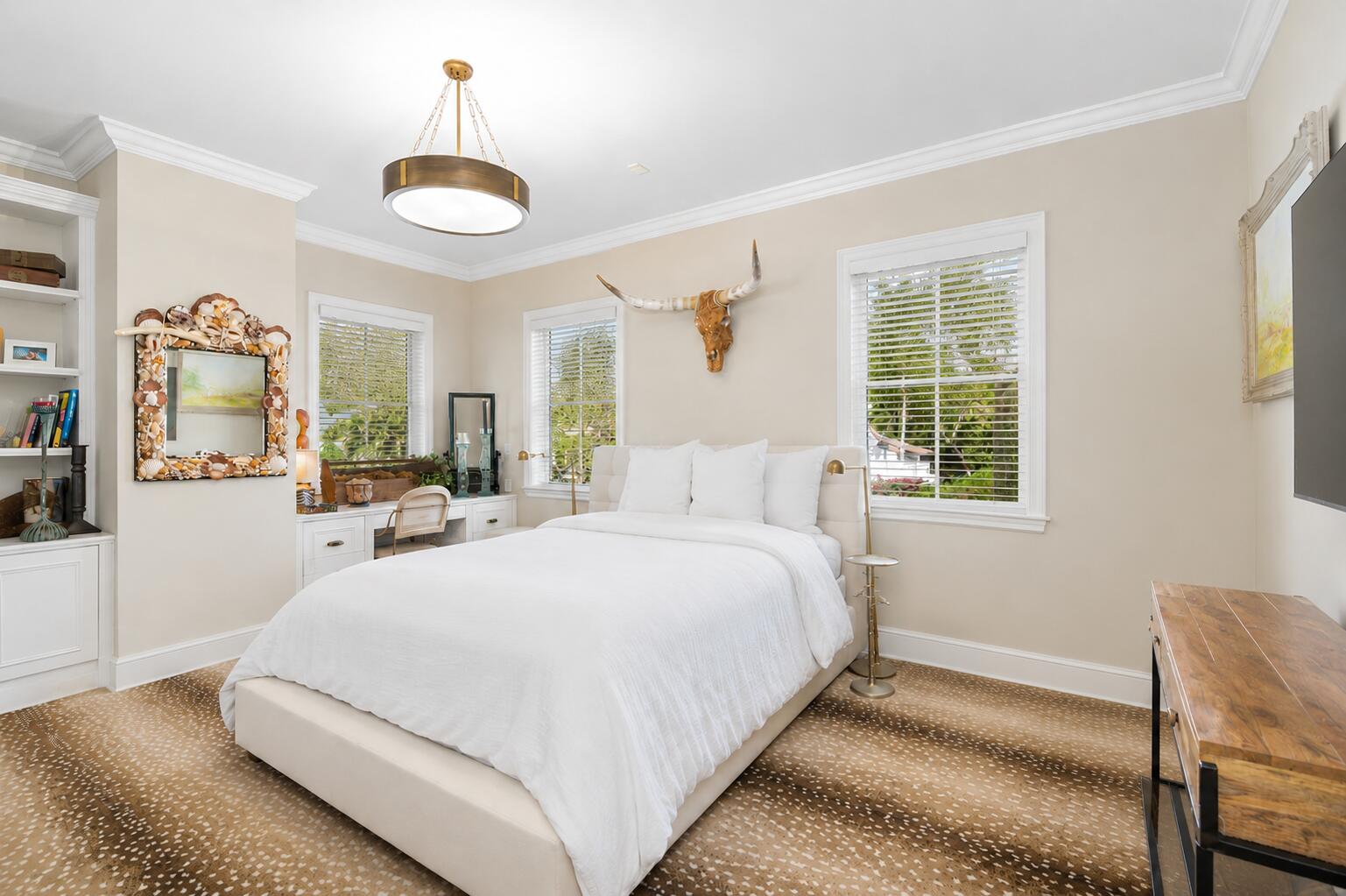 286 Jamaica Palm Beach, FL 33480