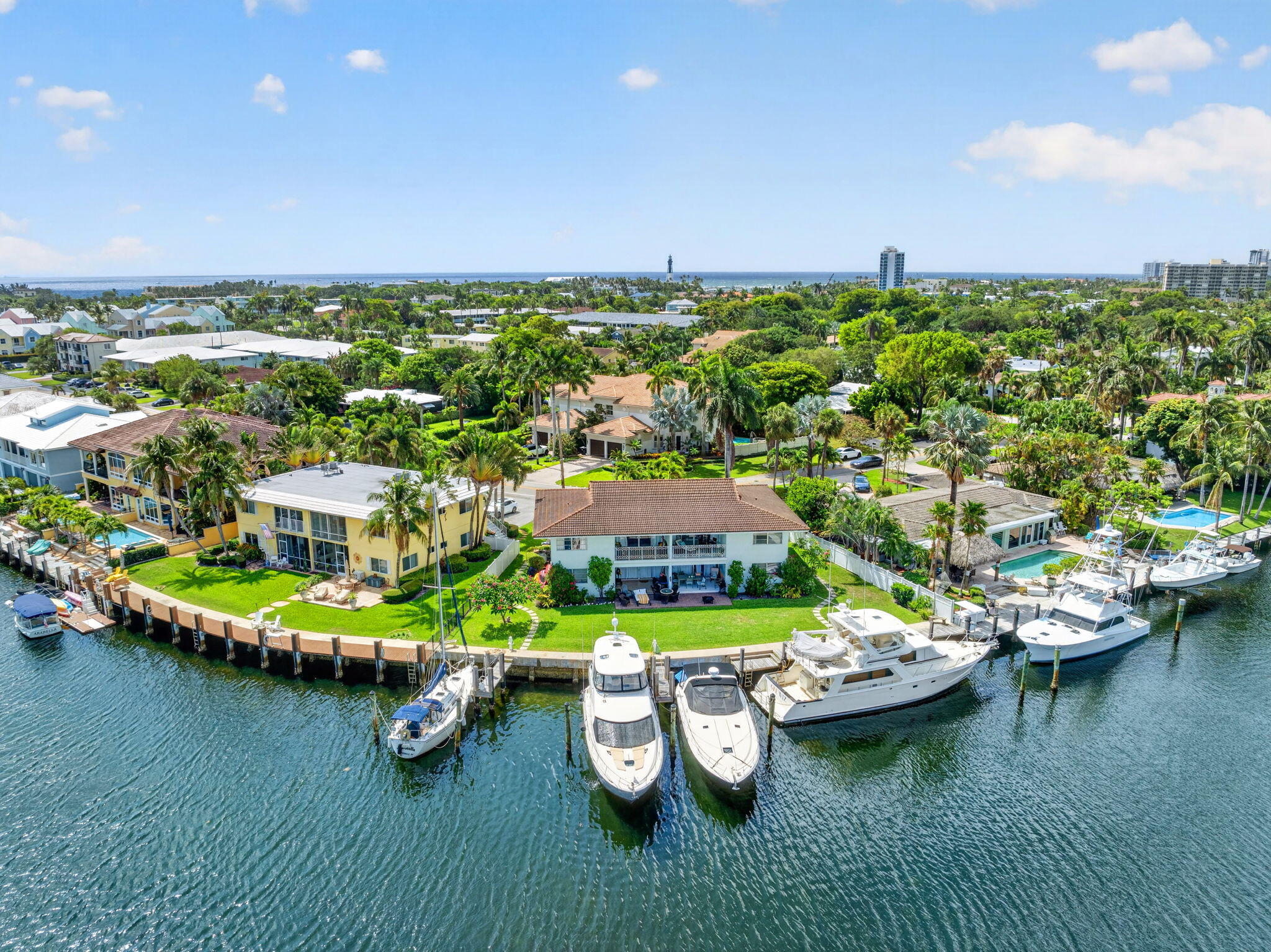 2844 NE 26th Lighthouse Point, FL 33064