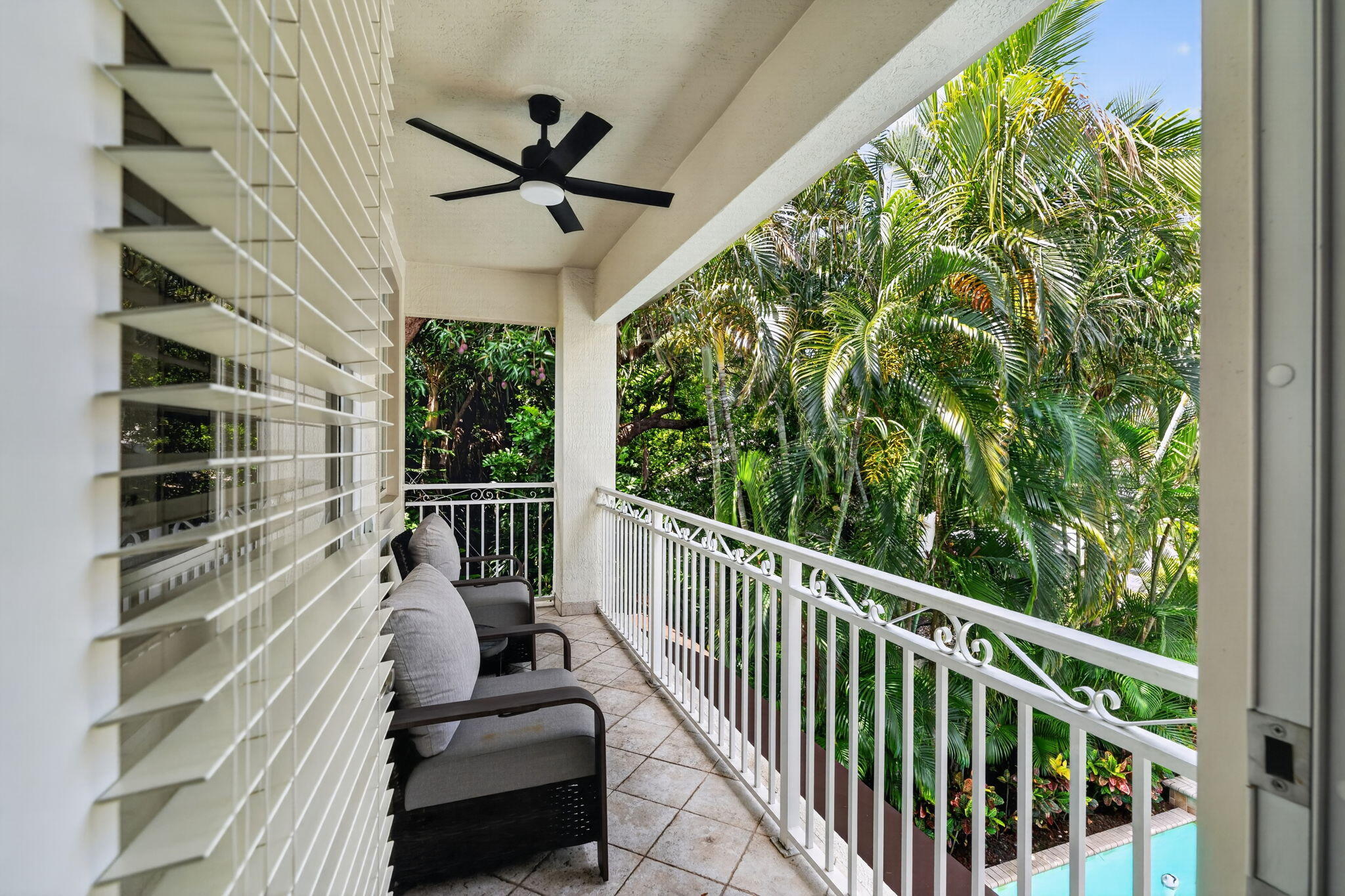 2844 NE 26th Lighthouse Point, FL 33064