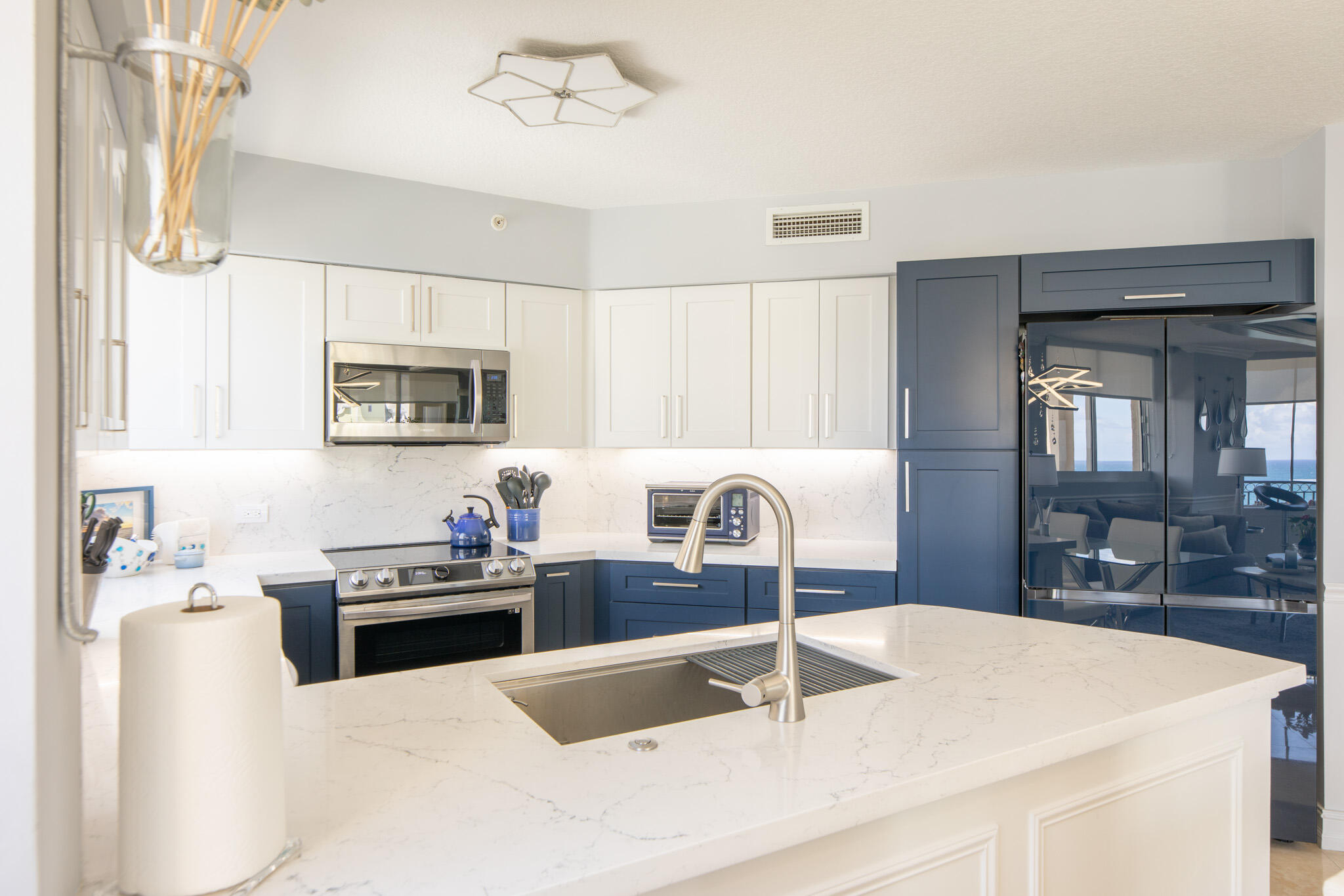 2001 N Ocean #Apt 1201 Fort Lauderdale, FL 33305
