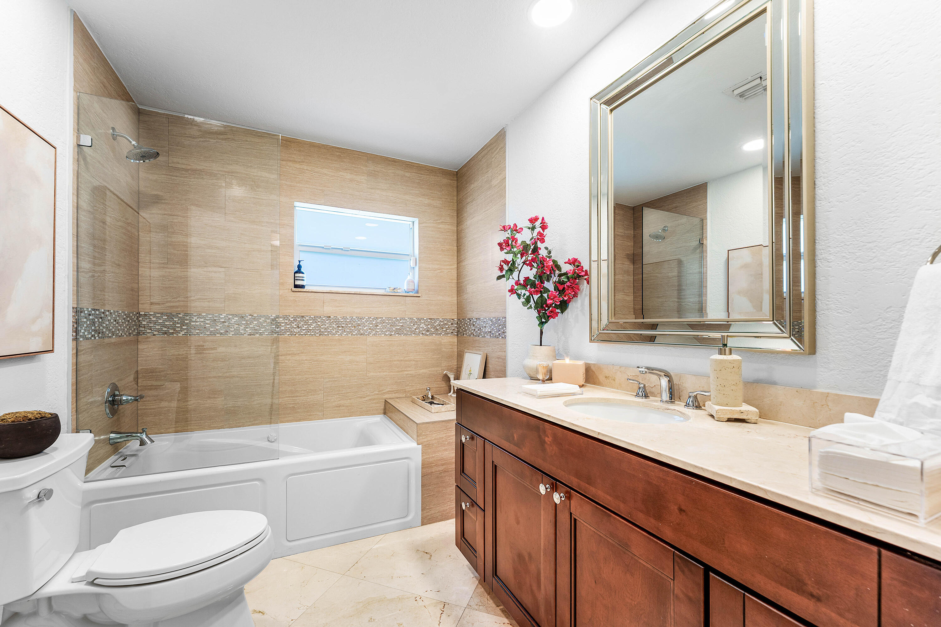 4230 NE 24th Lighthouse Point, FL 33064