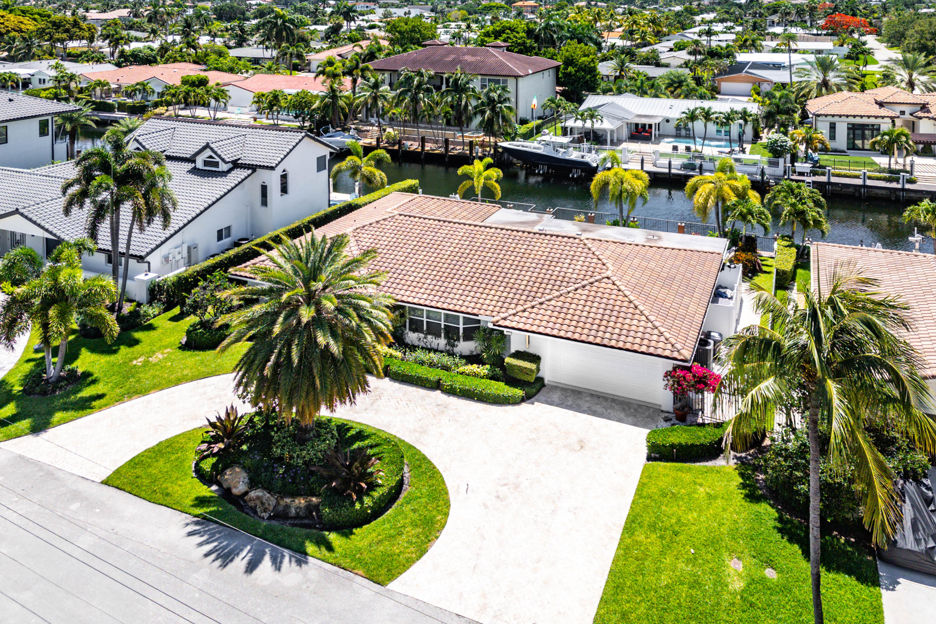 4230 NE 24th Lighthouse Point, FL 33064